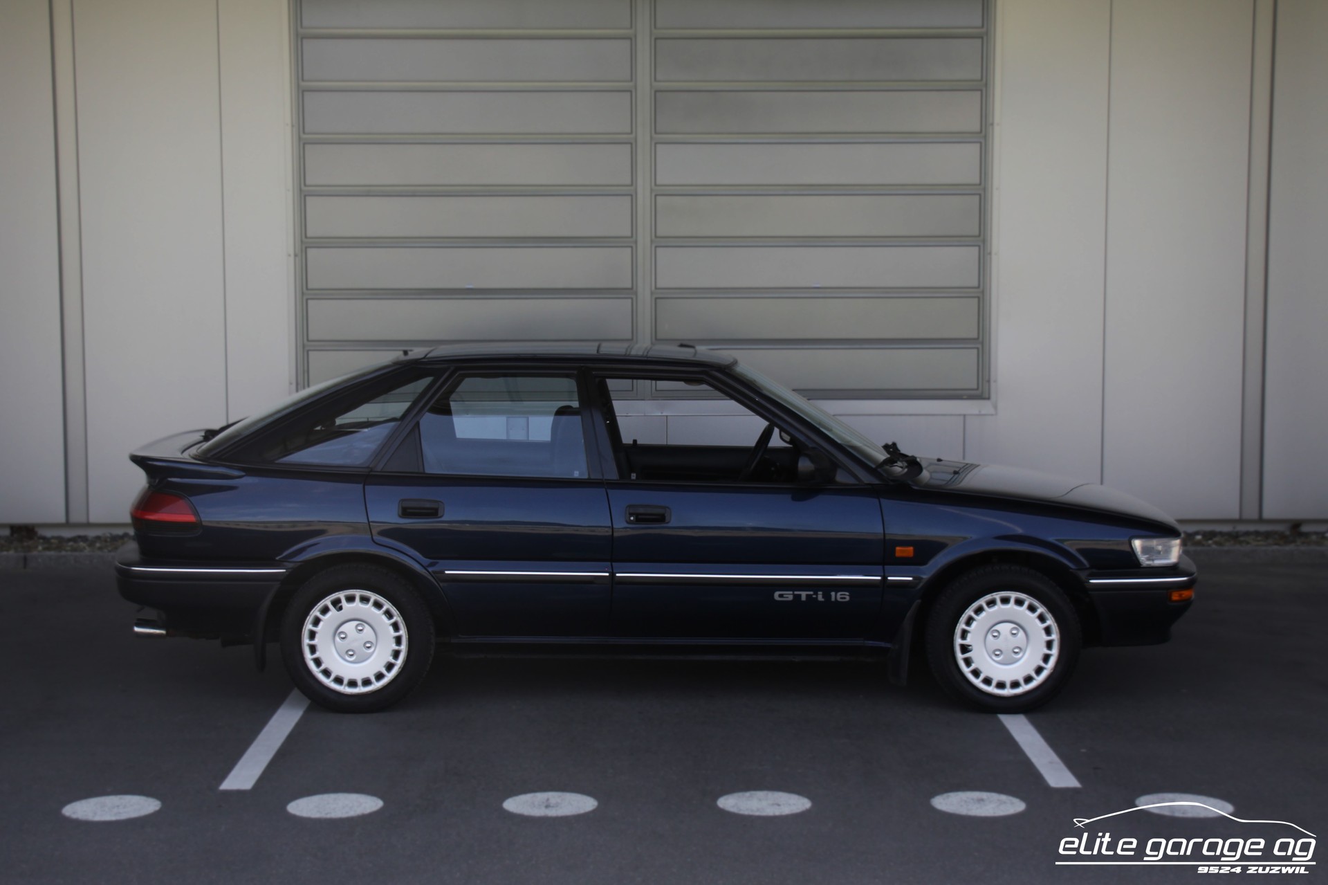 TOYOTA Corolla 1.6 GTi Liftback-image-5