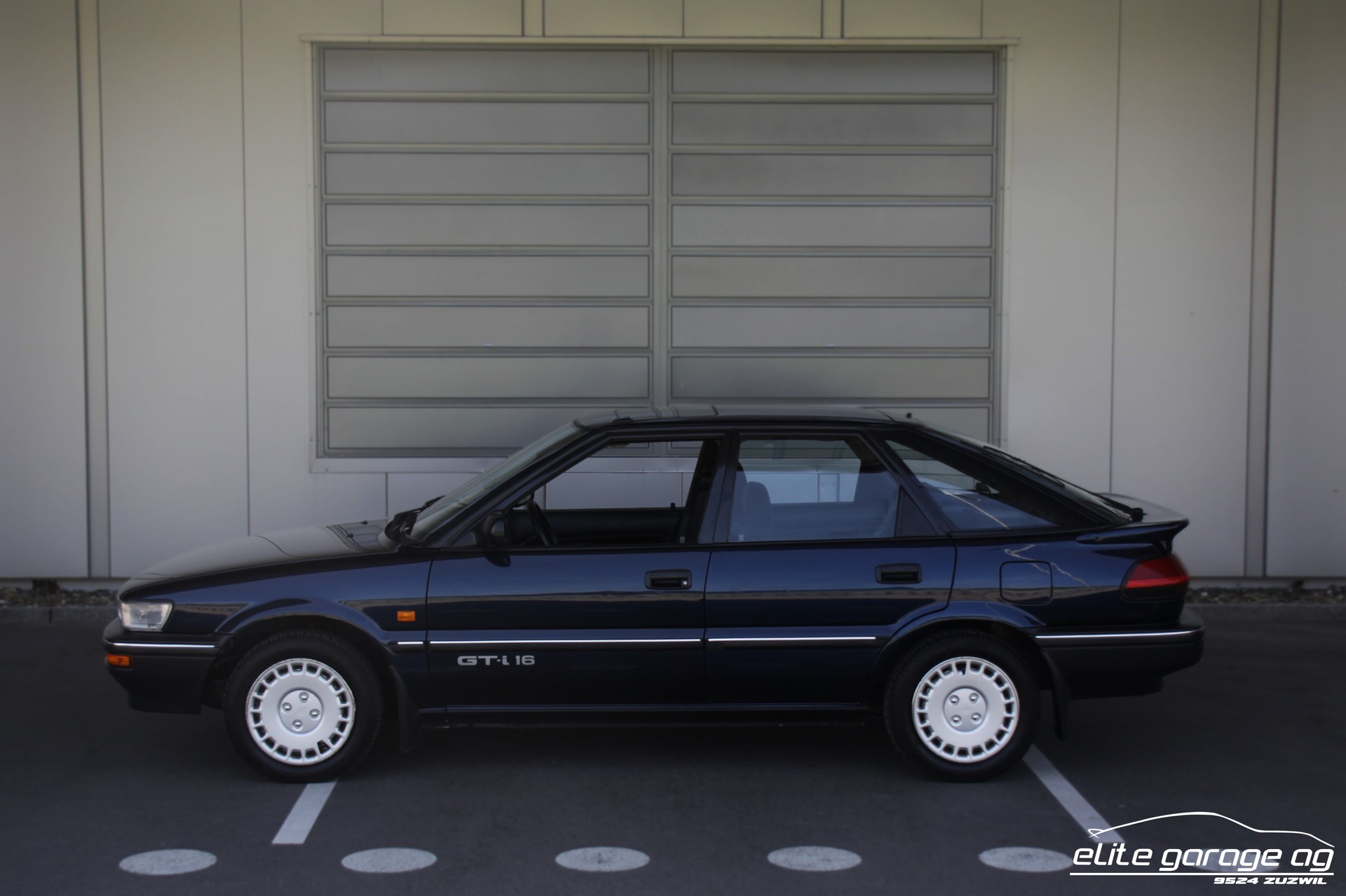 TOYOTA Corolla 1.6 GTi Liftback-image-1