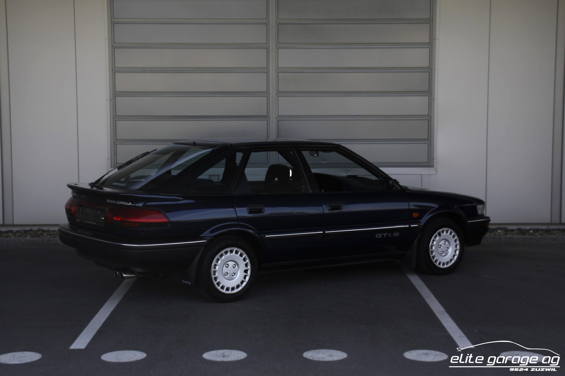 TOYOTA Corolla 1.6 GTi Liftback-image-4