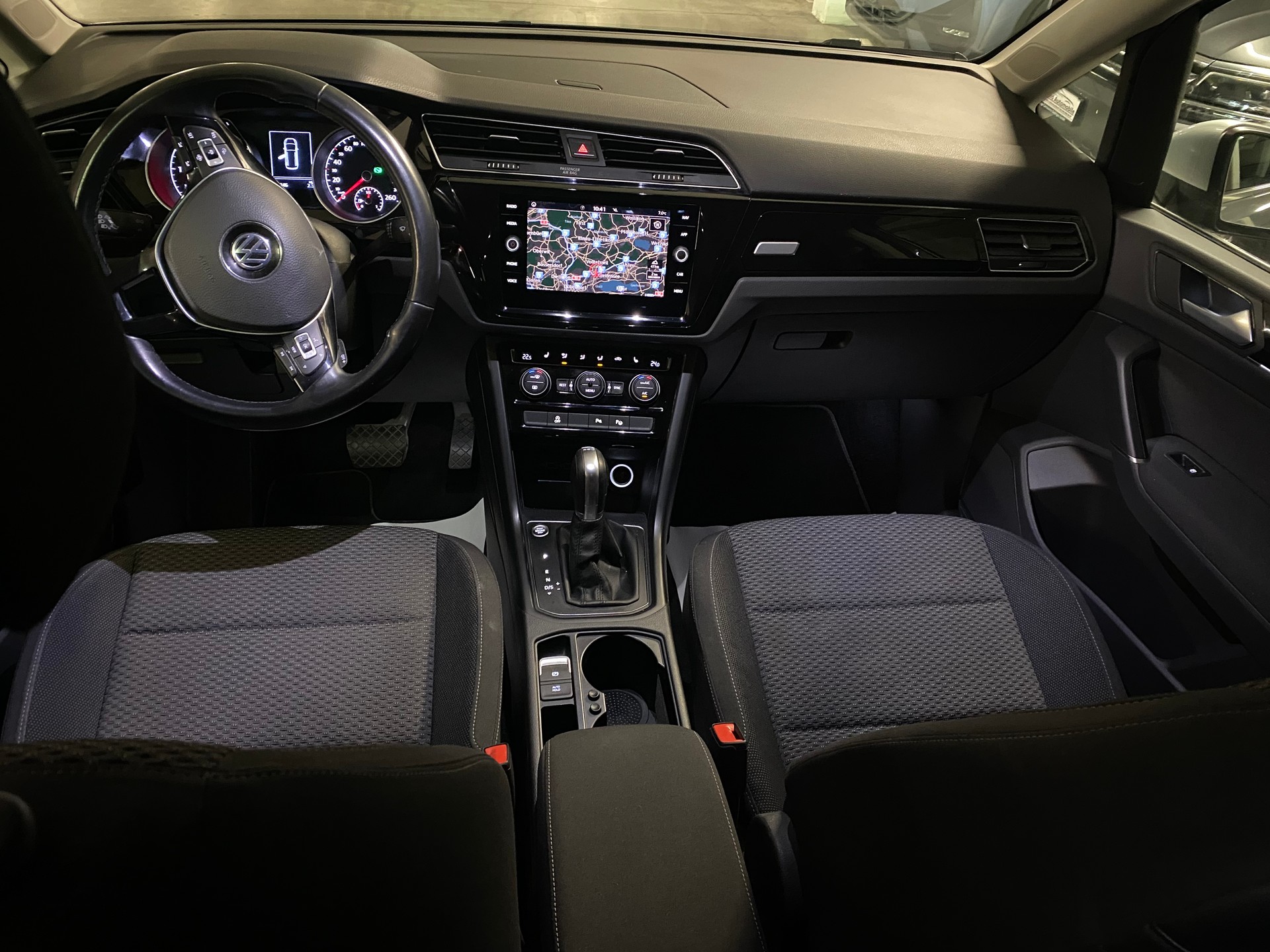 VW Touran 1.6 TDI BlueMotion Technology Comfortline DSG-image-7