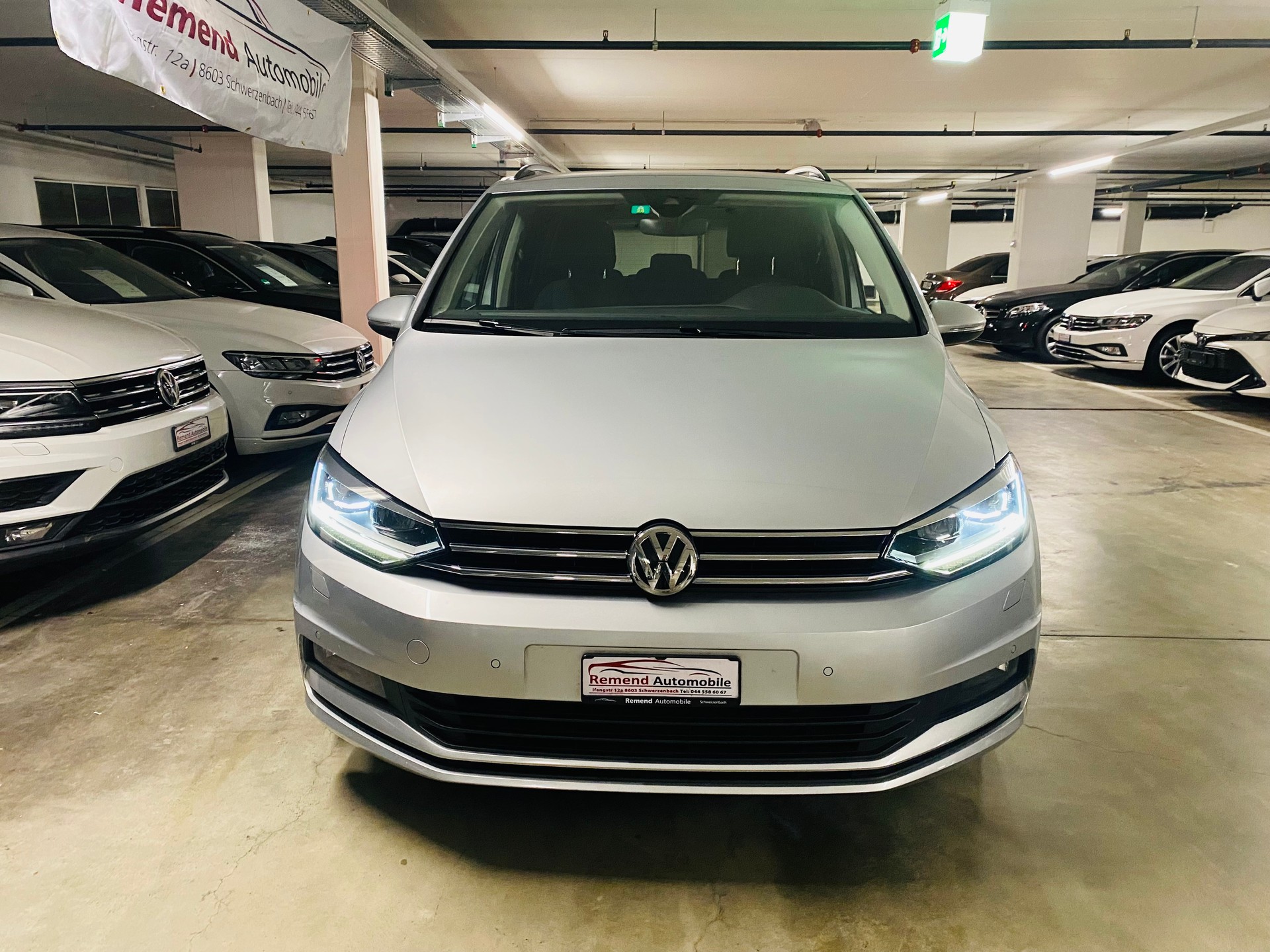 VW Touran 1.6 TDI BlueMotion Technology Comfortline DSG-image-3
