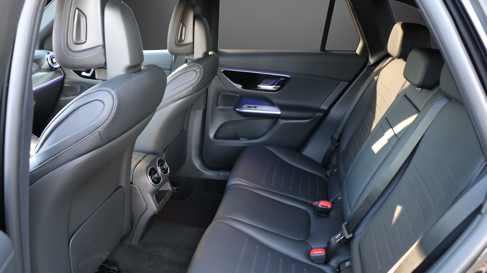 MERCEDES-BENZ GLC 200 d 4M 9G-Tronic-image-10