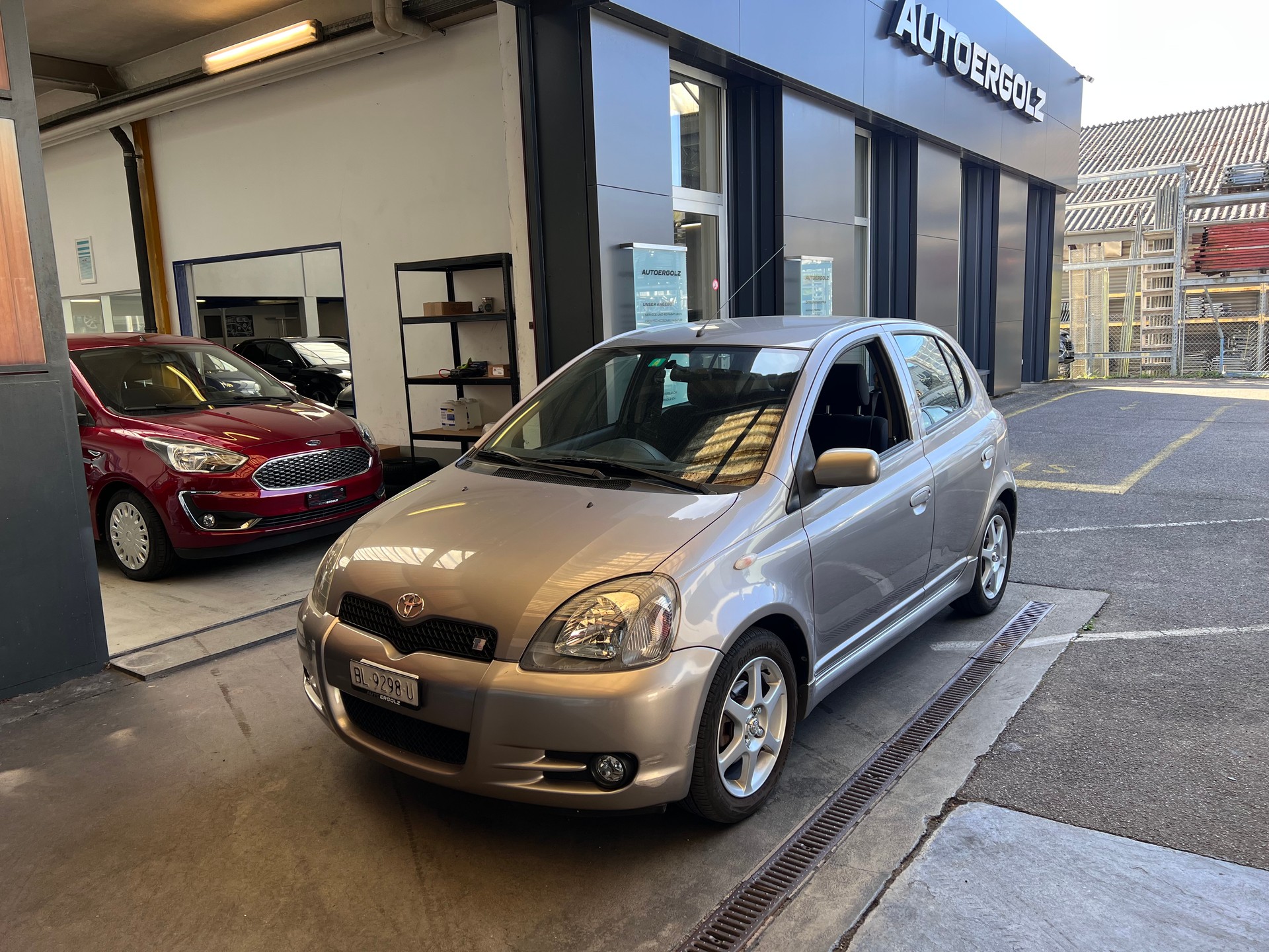TOYOTA Yaris 1.5 TS-image-0