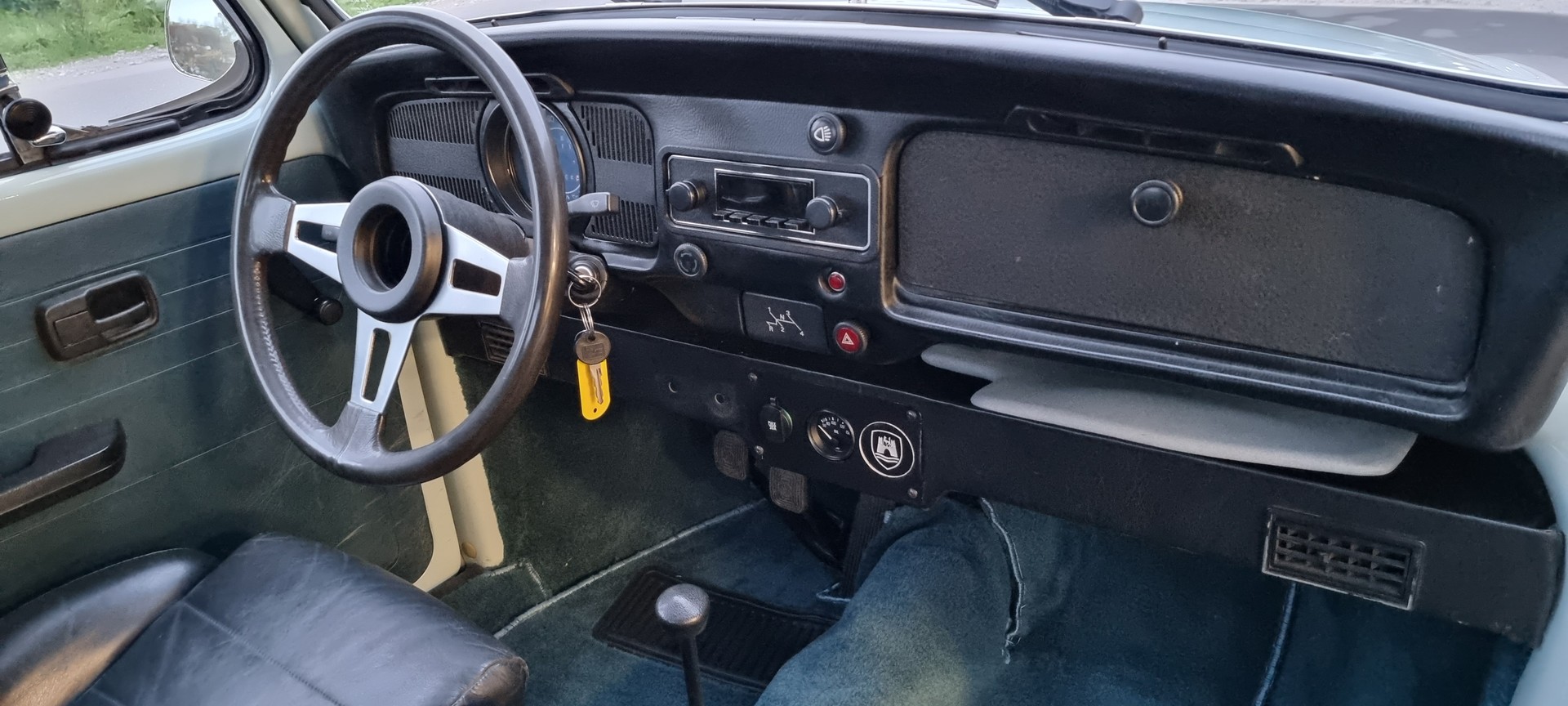 VW 1600 Cox-image-5