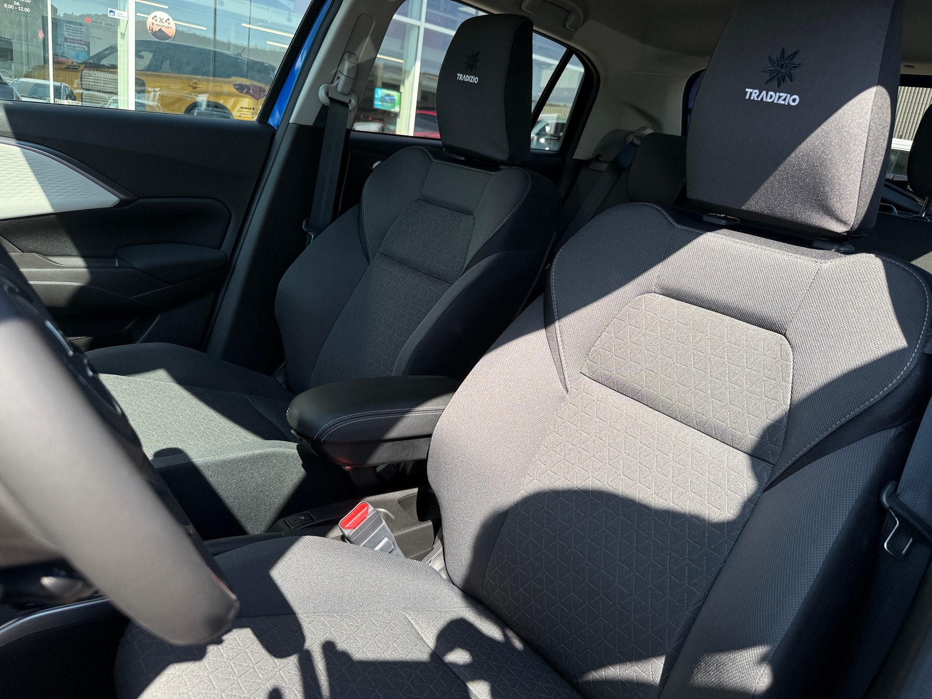 SUZUKI Swift 1.2 Tradizio Top Hybrid CVT-image-8
