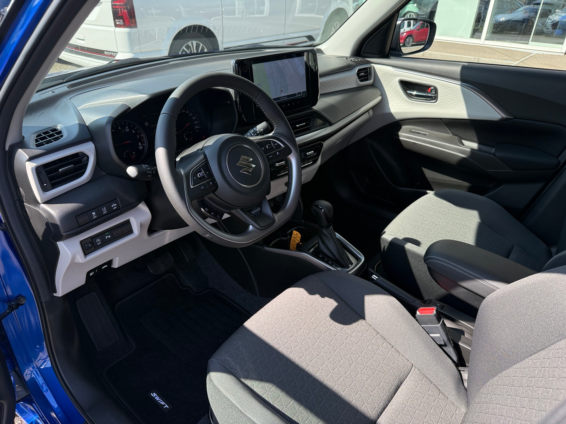 SUZUKI Swift 1.2 Tradizio Top Hybrid CVT-image-7