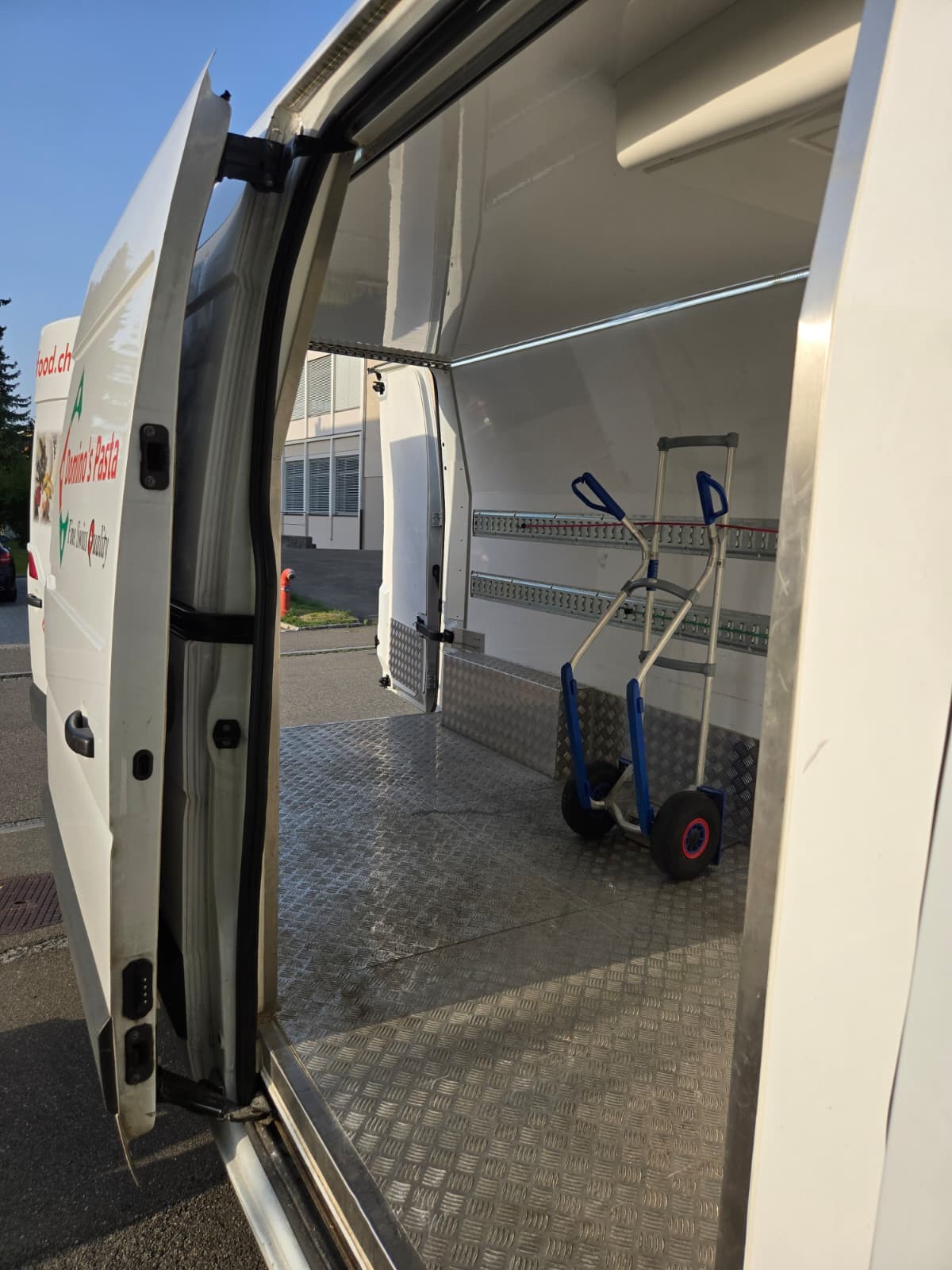 RENAULT Im Auftrag des Kunden L3H2 Carrier Kühlfahrzeug 180Ps-image-7