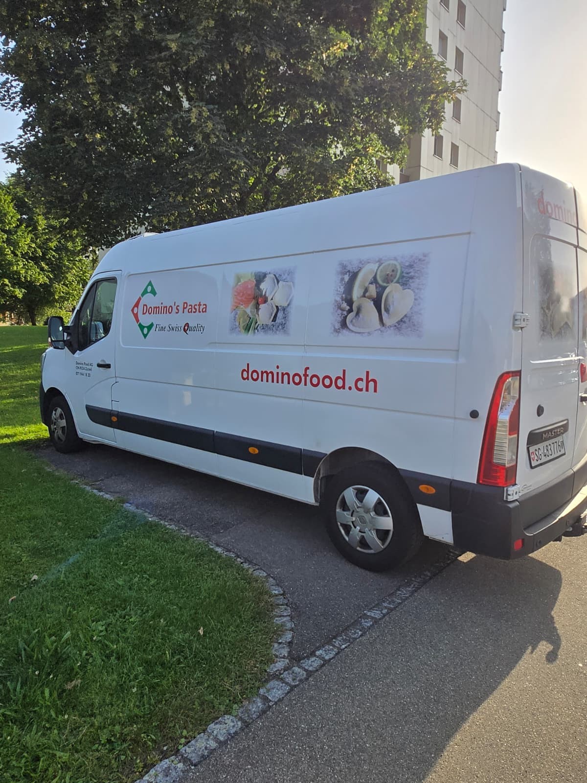 RENAULT Im Auftrag des Kunden L3H2 Carrier Kühlfahrzeug 180Ps-image-3