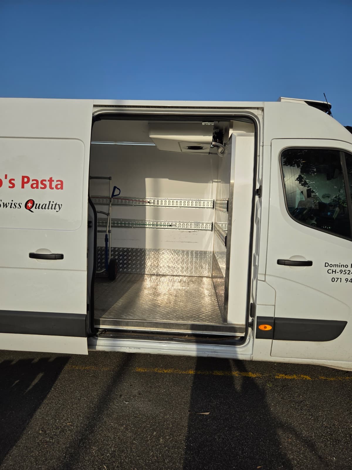 RENAULT Im Auftrag des Kunden L3H2 Carrier Kühlfahrzeug 180Ps-image-9
