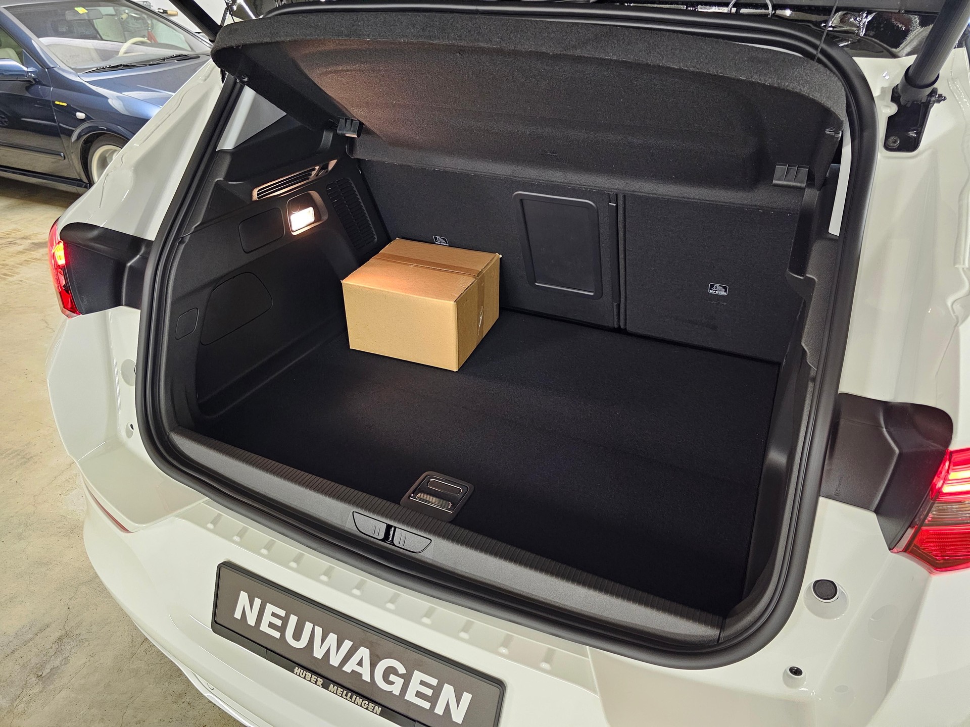 OPEL Grandland 1.6 T PHEV Elegance-image-31