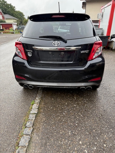 TOYOTA Yaris 1.33 Style Multidrive-image-4