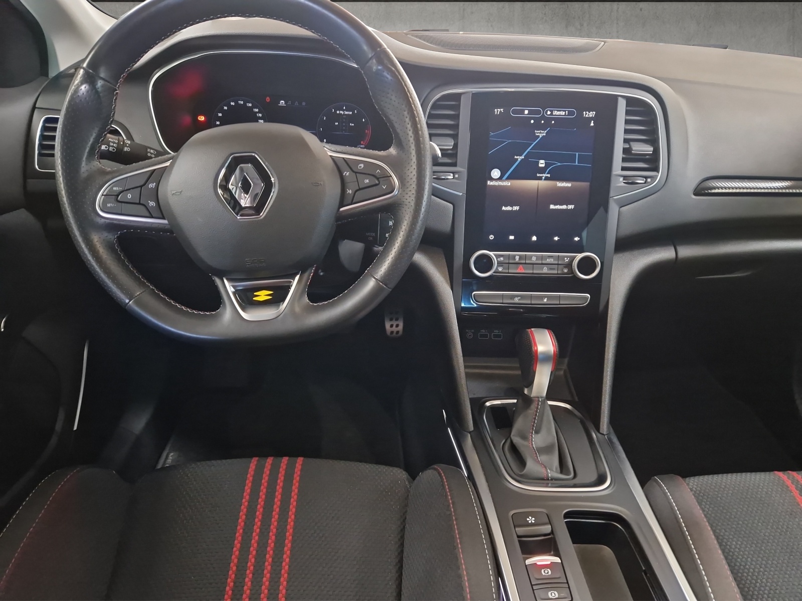 RENAULT Mégane Grandtour 1.3 TCe 160 R.S. Line EDC-image-11
