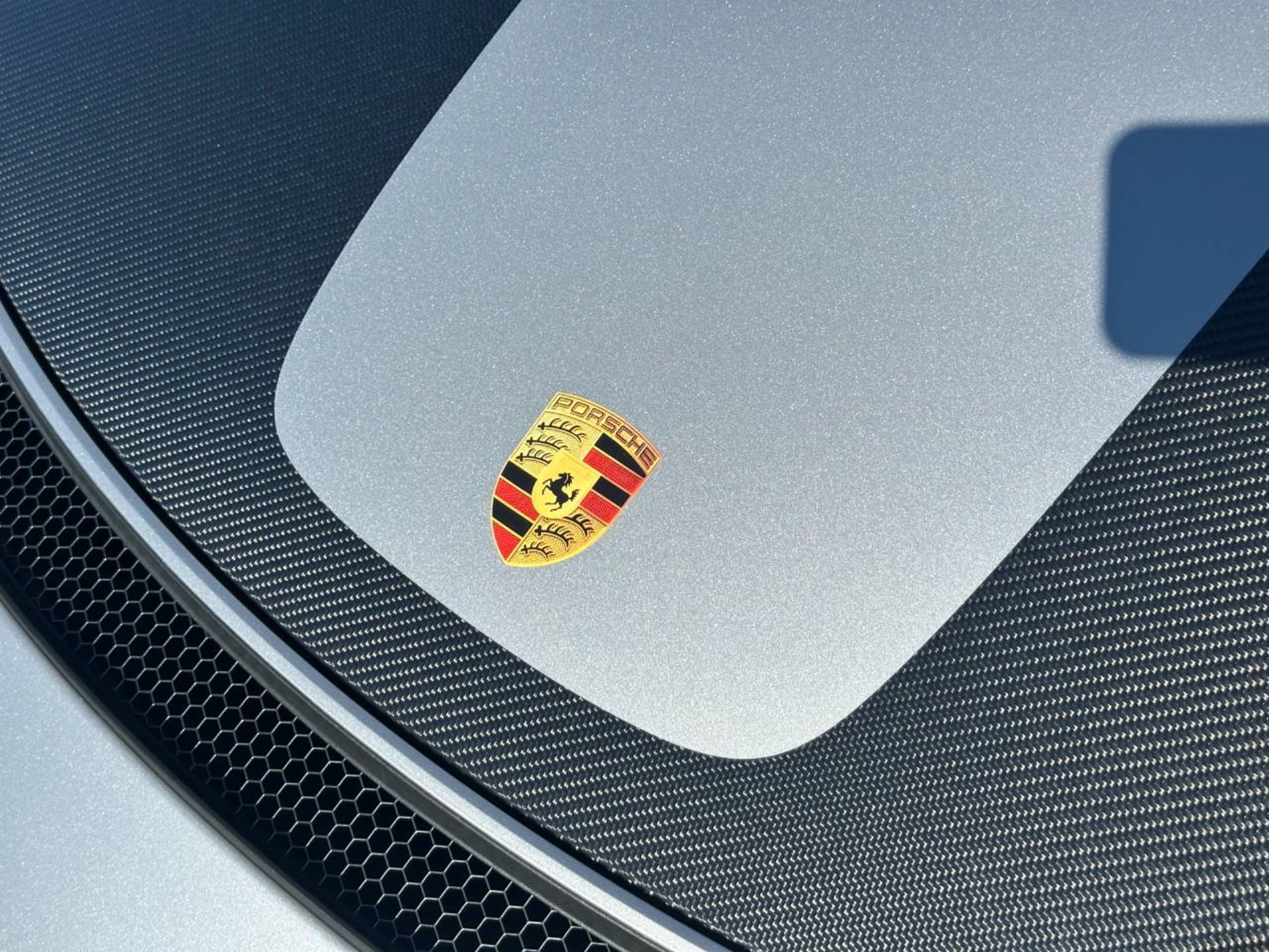 PORSCHE 718 Spyder RS (MY24)-image-29