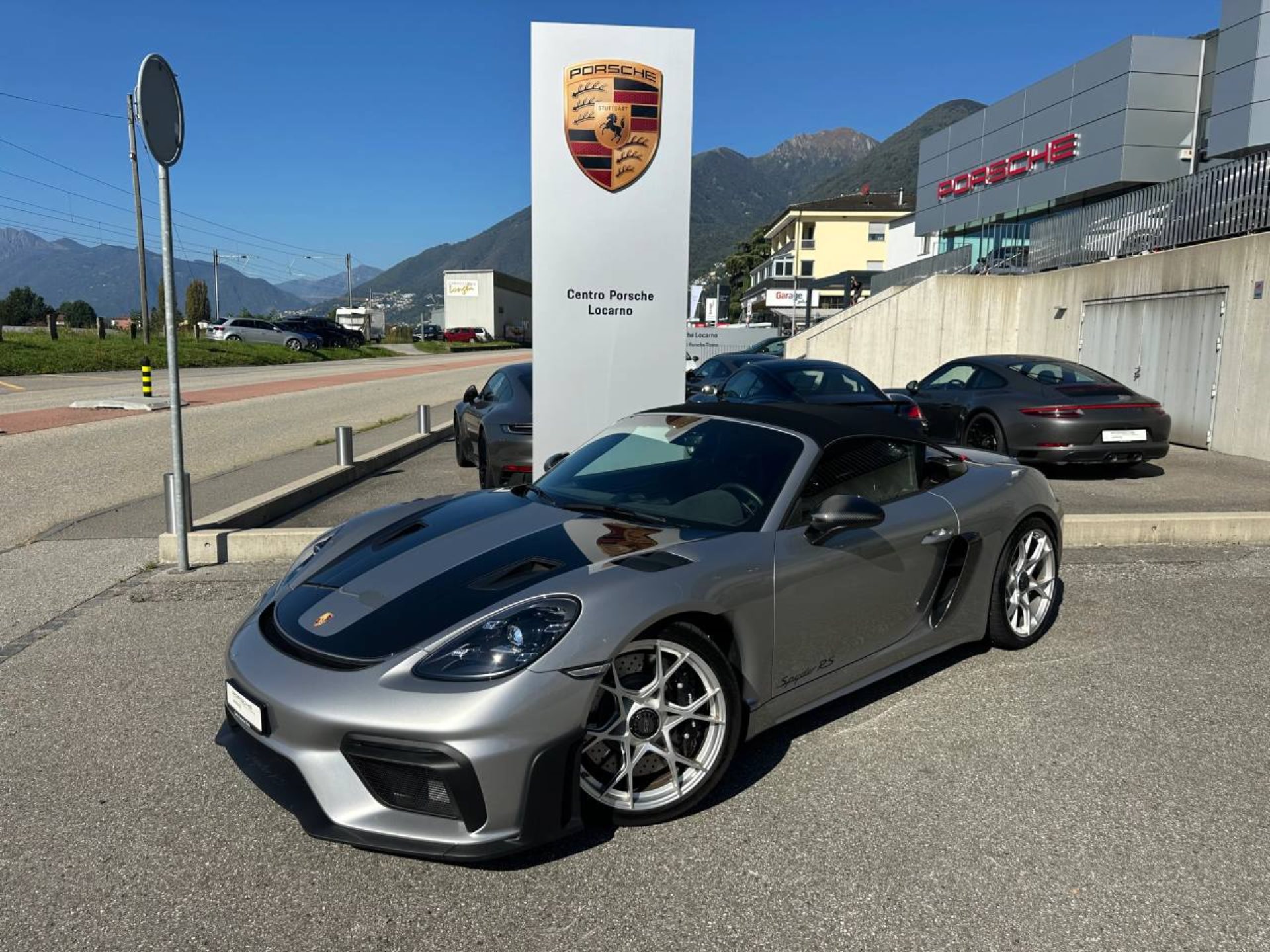 PORSCHE 718 Spyder RS (MY24)