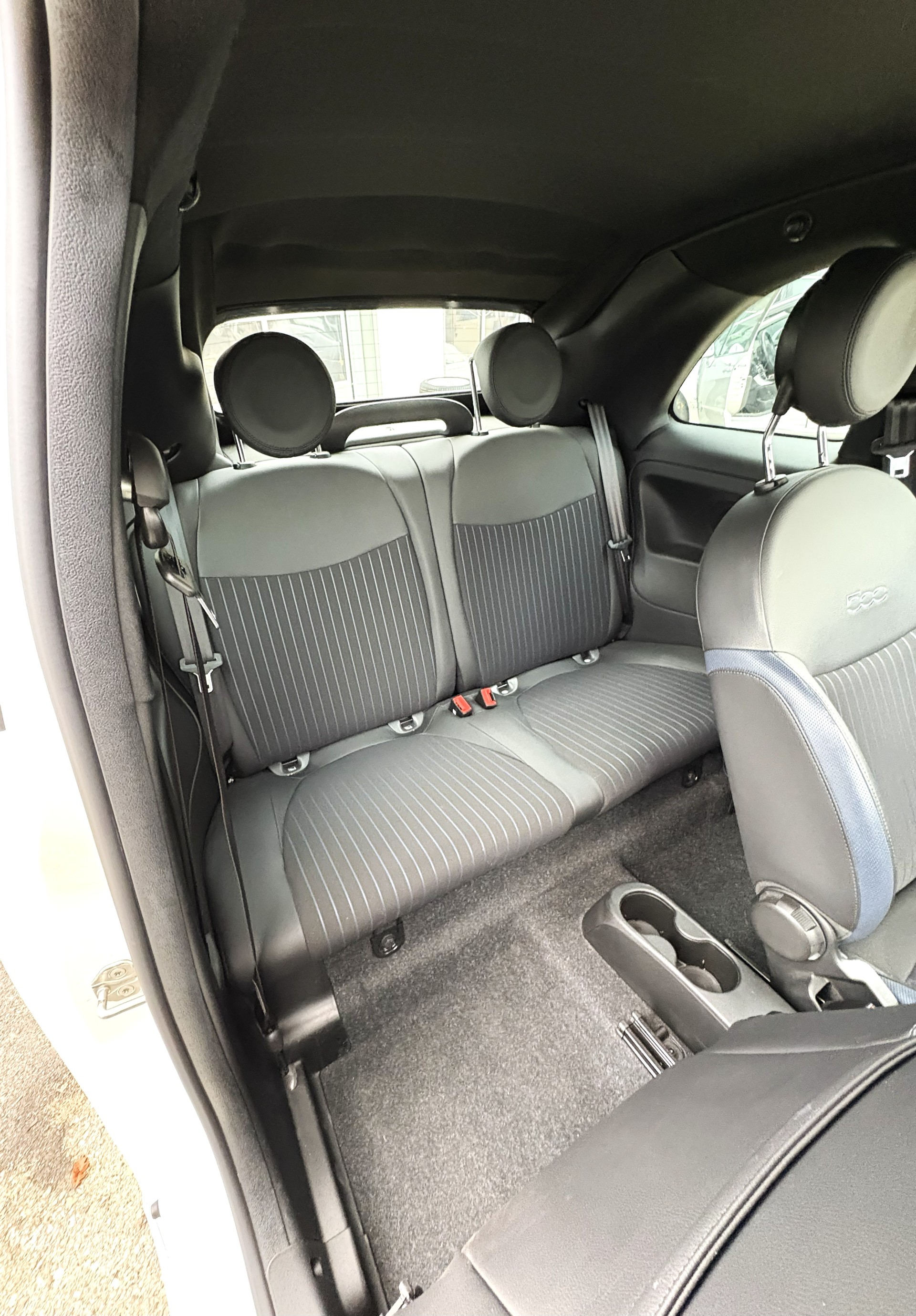 FIAT 500 1.0 N3 MildHybrid Rockstar Cabriolet-image-7