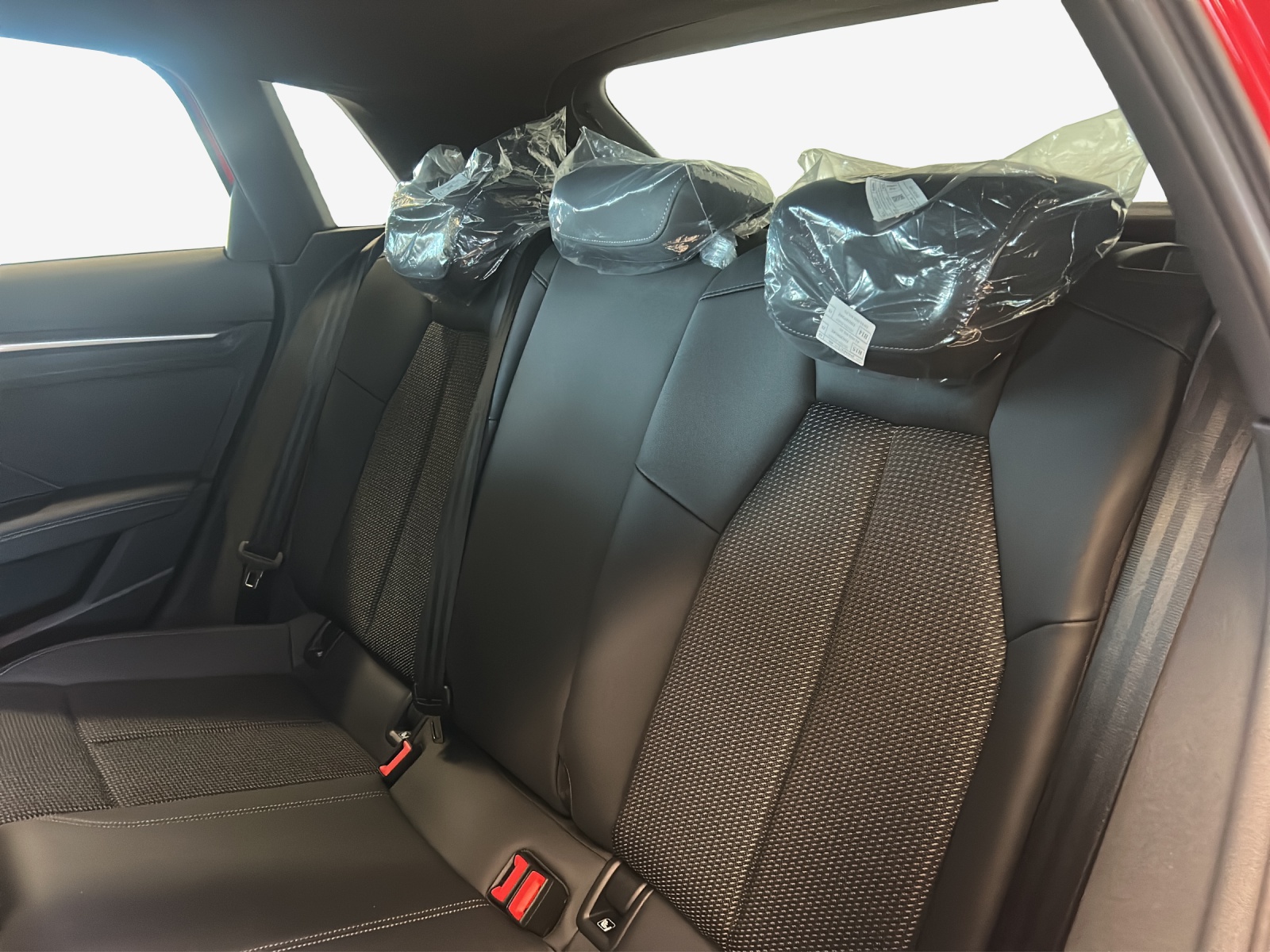AUDI A3 Sportback TFSI 110 kW Attraction S tronic-image-11