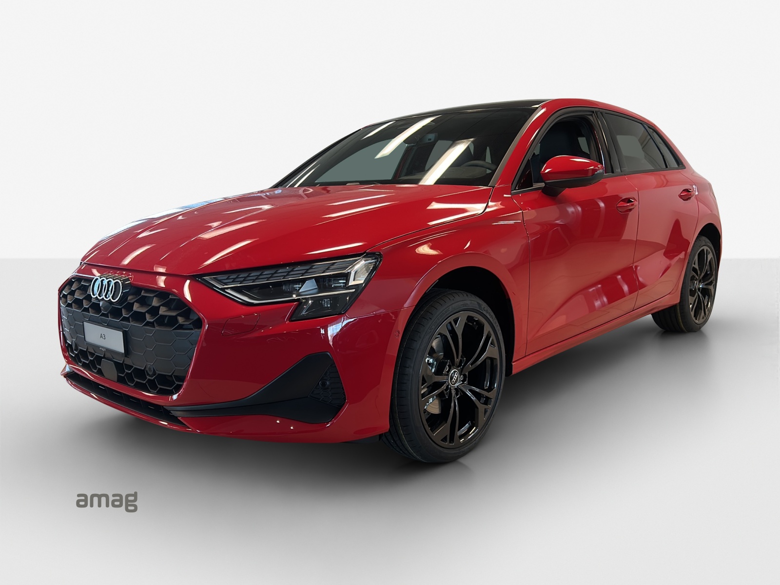 AUDI A3 Sportback TFSI 110 kW Attraction S tronic-image-0