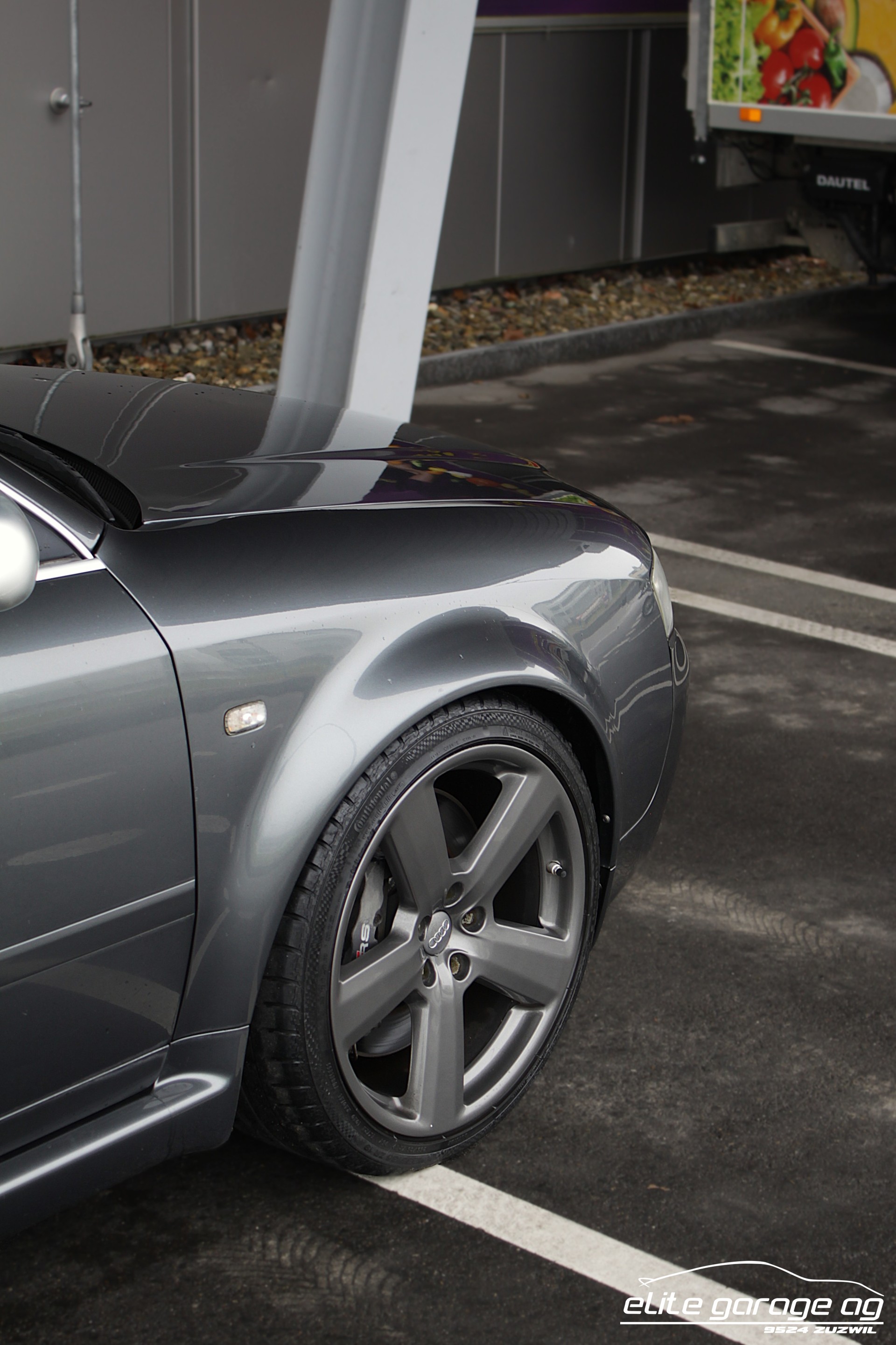 AUDI RS6 Avant quattro tiptronic-image-10