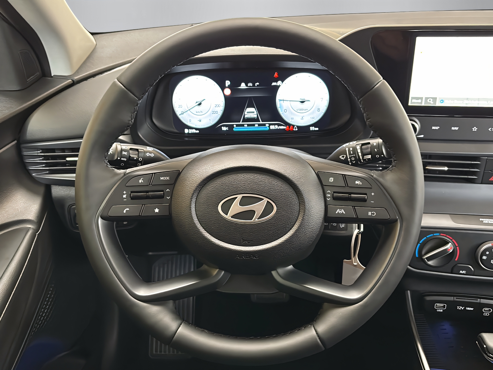HYUNDAI i20 1.0 T-GDi Amplia-image-13