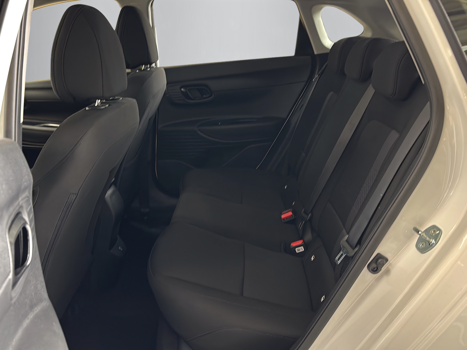 HYUNDAI i20 1.0 T-GDi Amplia-image-11