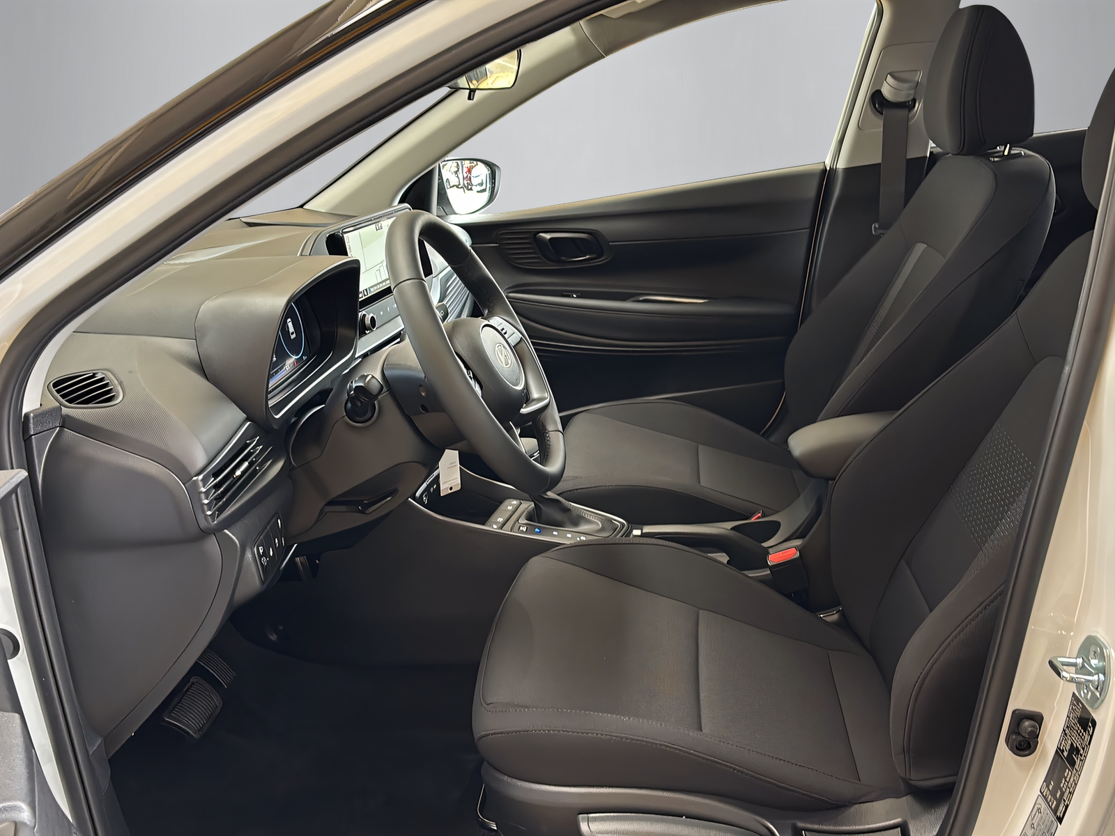 HYUNDAI i20 1.0 T-GDi Amplia-image-10