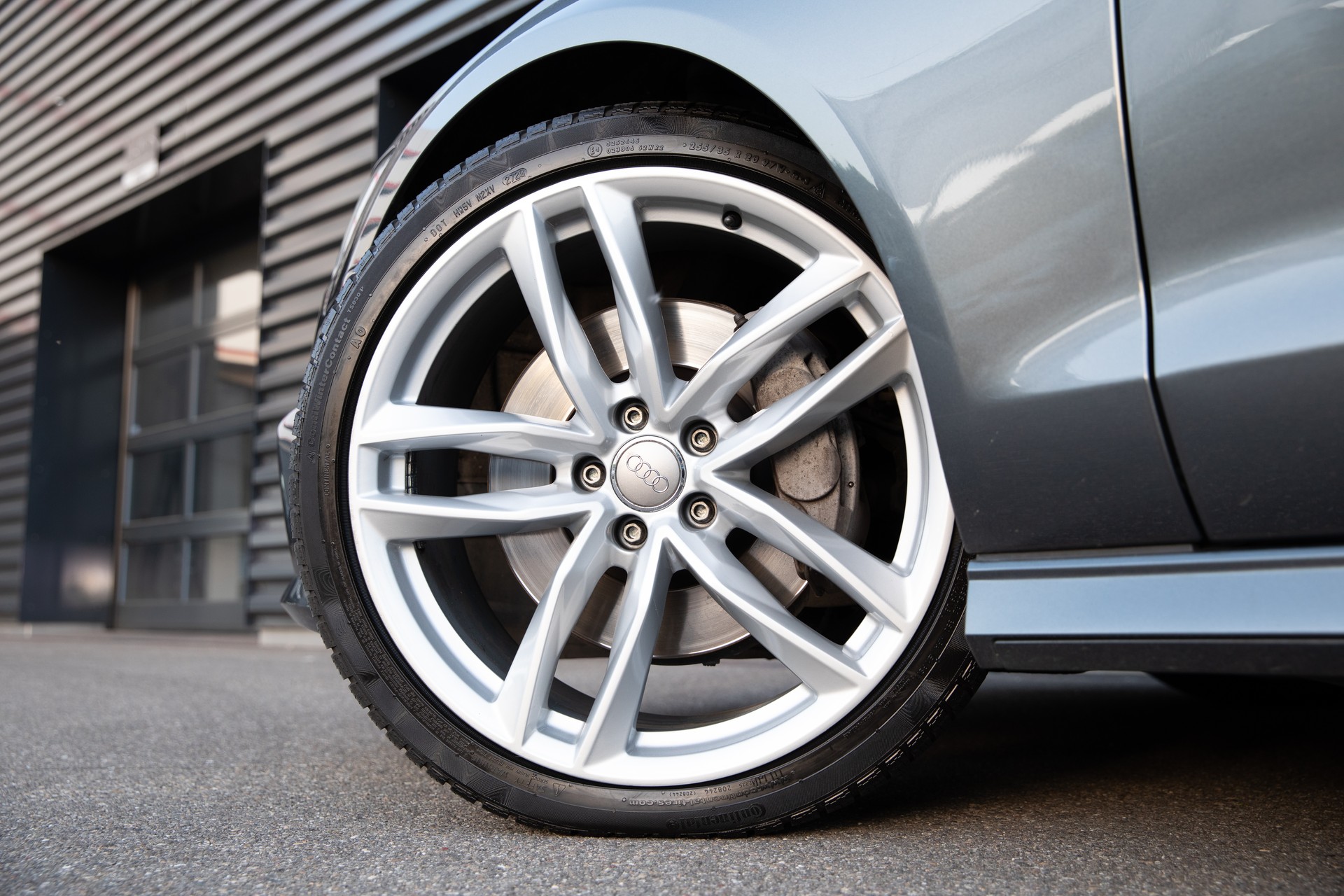 AUDI A6 Avant 3.0 TDI V6 quattro S-tronic-image-3