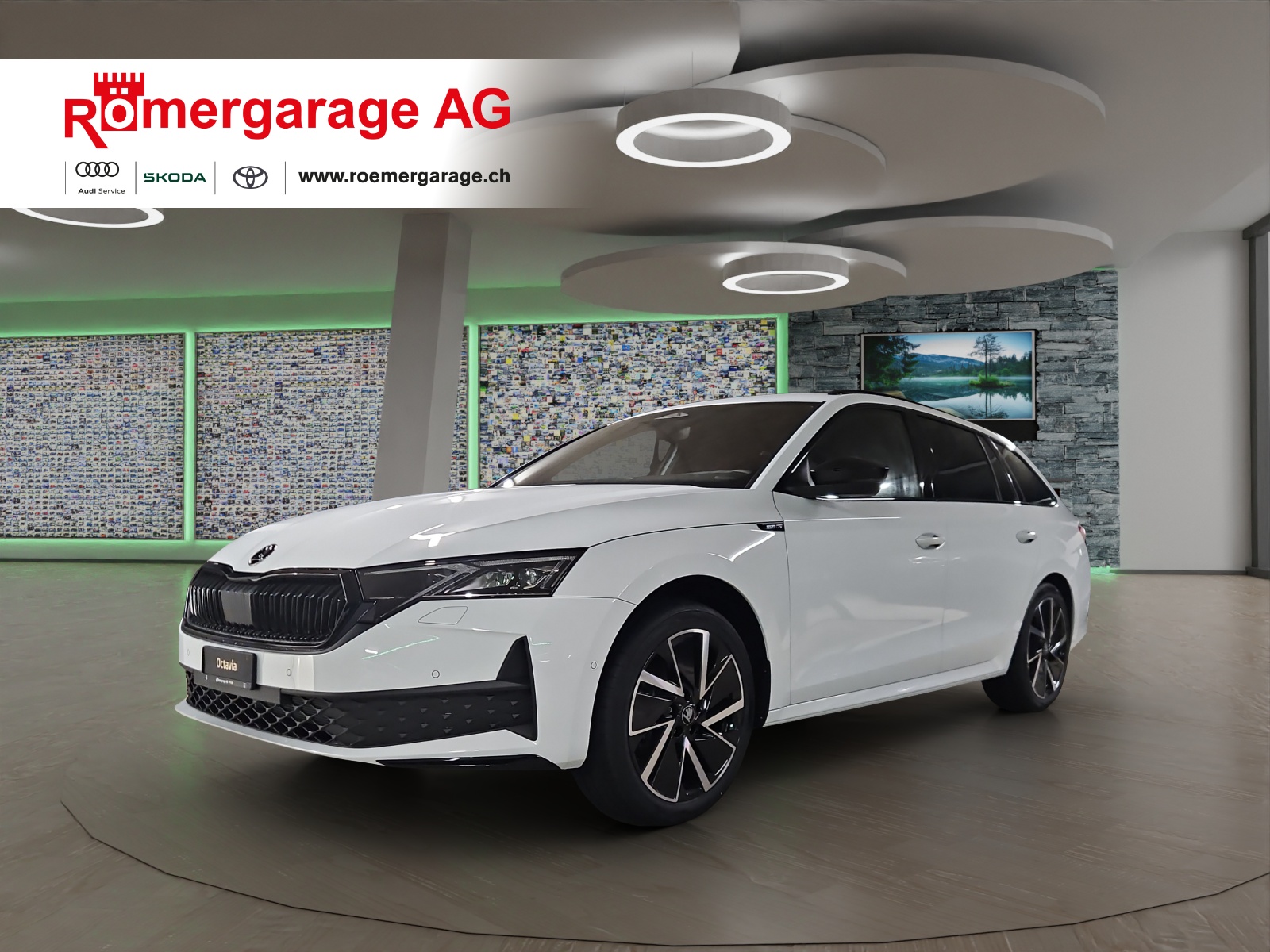 SKODA Octavia Combi 2.0 TSI DSG Sport Line 4x4-image-0