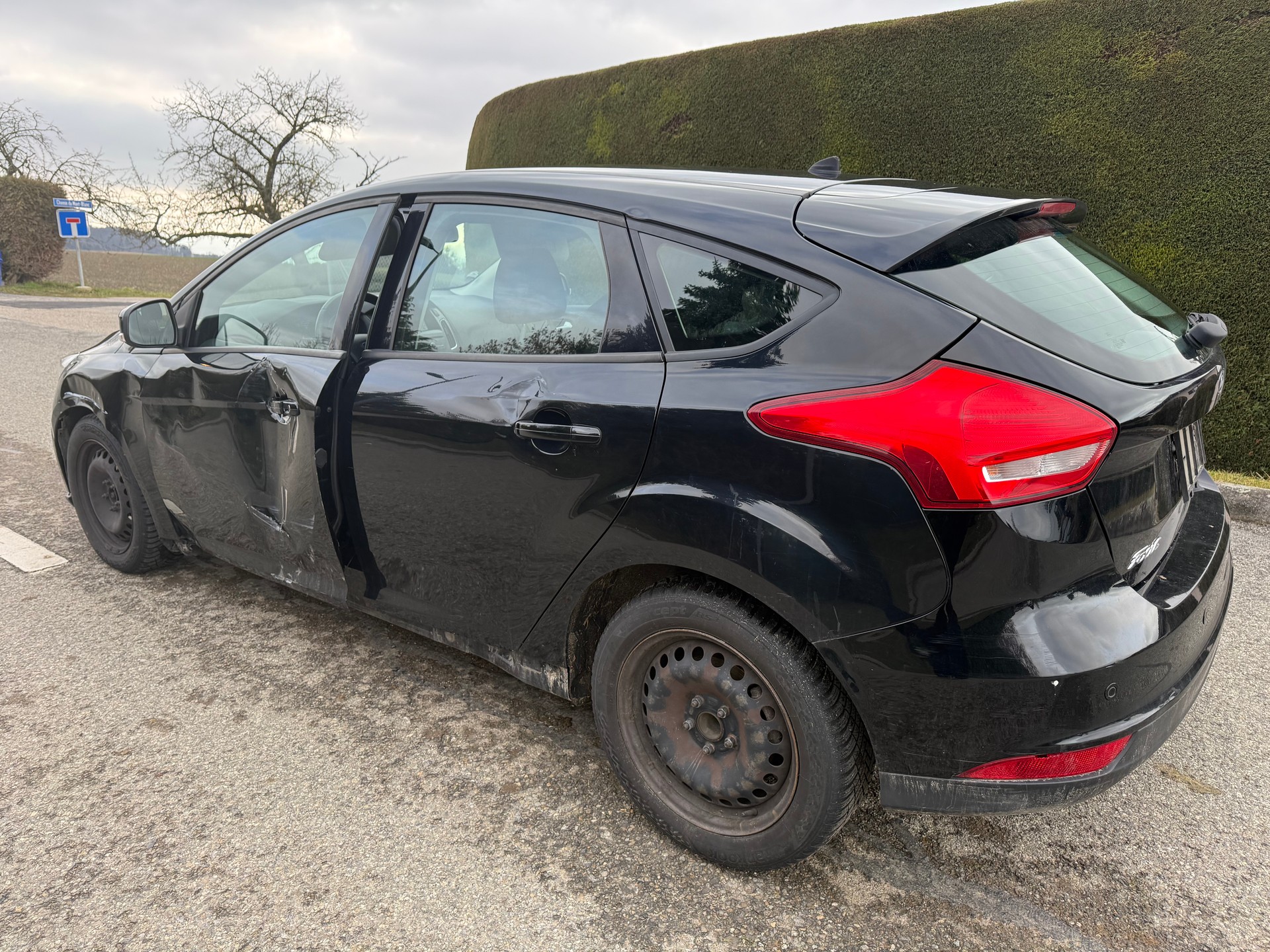 FORD Focus 1.0 SCTi Trend-image-3