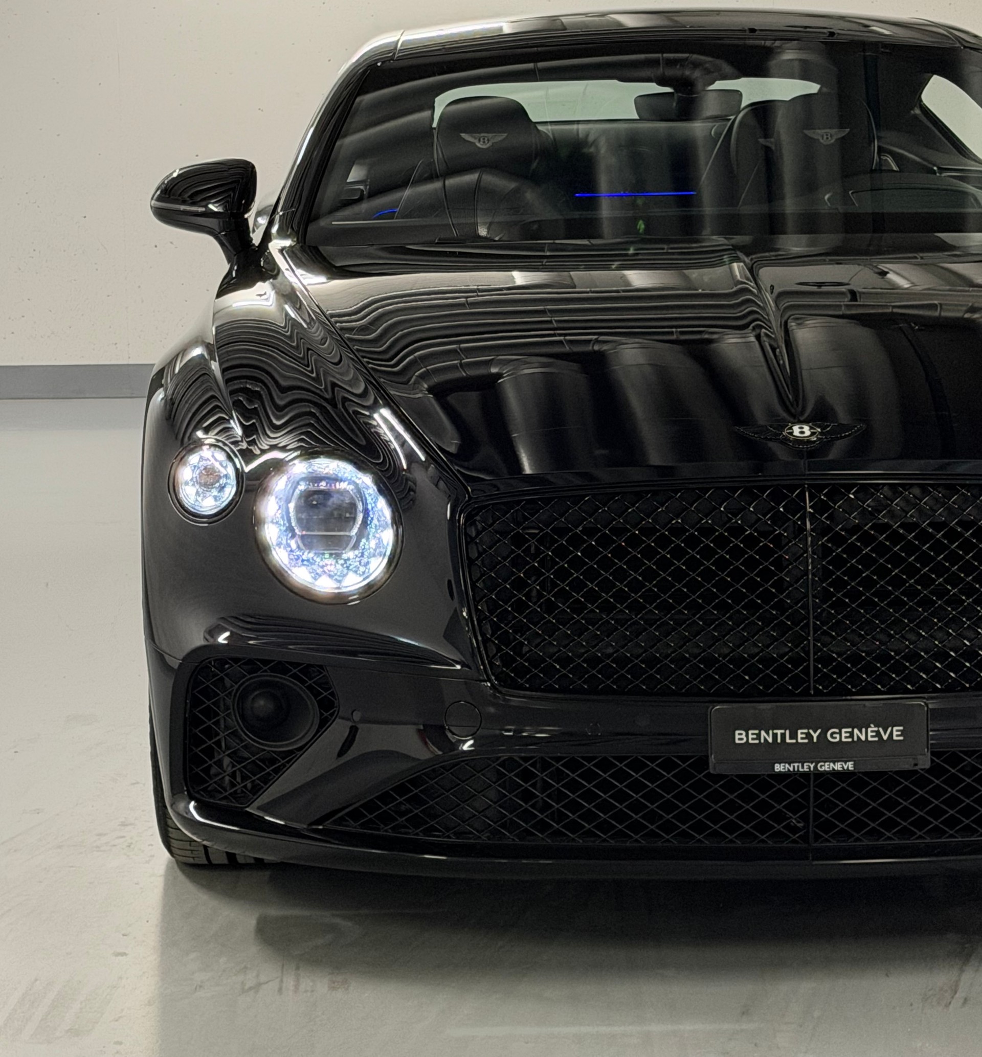 BENTLEY Continental GT 6.0 W12-image-20