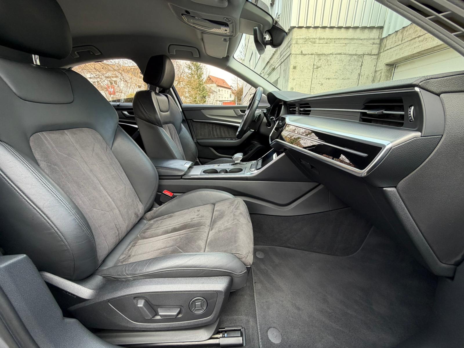 AUDI A6 Limousine 50 TDI Design quattro tiptronic-image-16