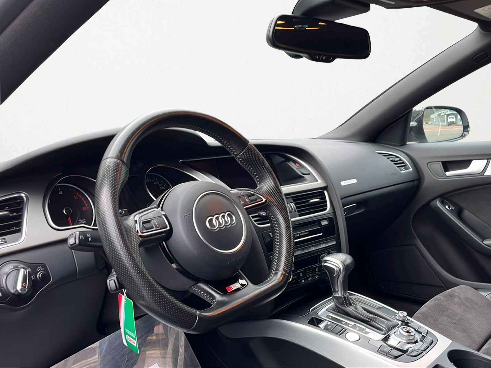 AUDI A5 Sportback 2.0 TDI quattro S-tronic-image-6