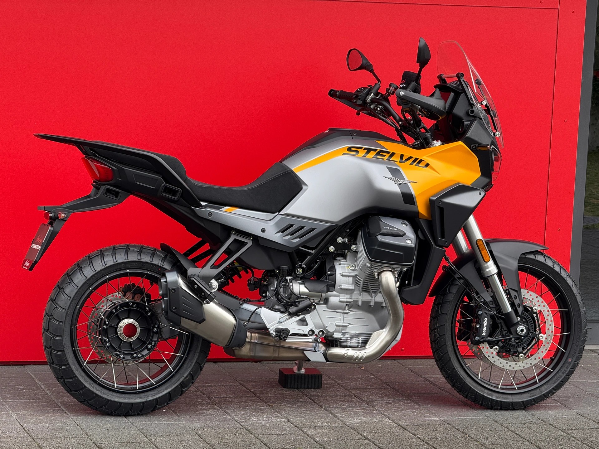MOTO GUZZI Stelvio 1000 E5+-image-10