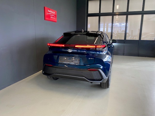 TOYOTA C-HR 2.0 HEV Swiss Edition 4x4-image-5