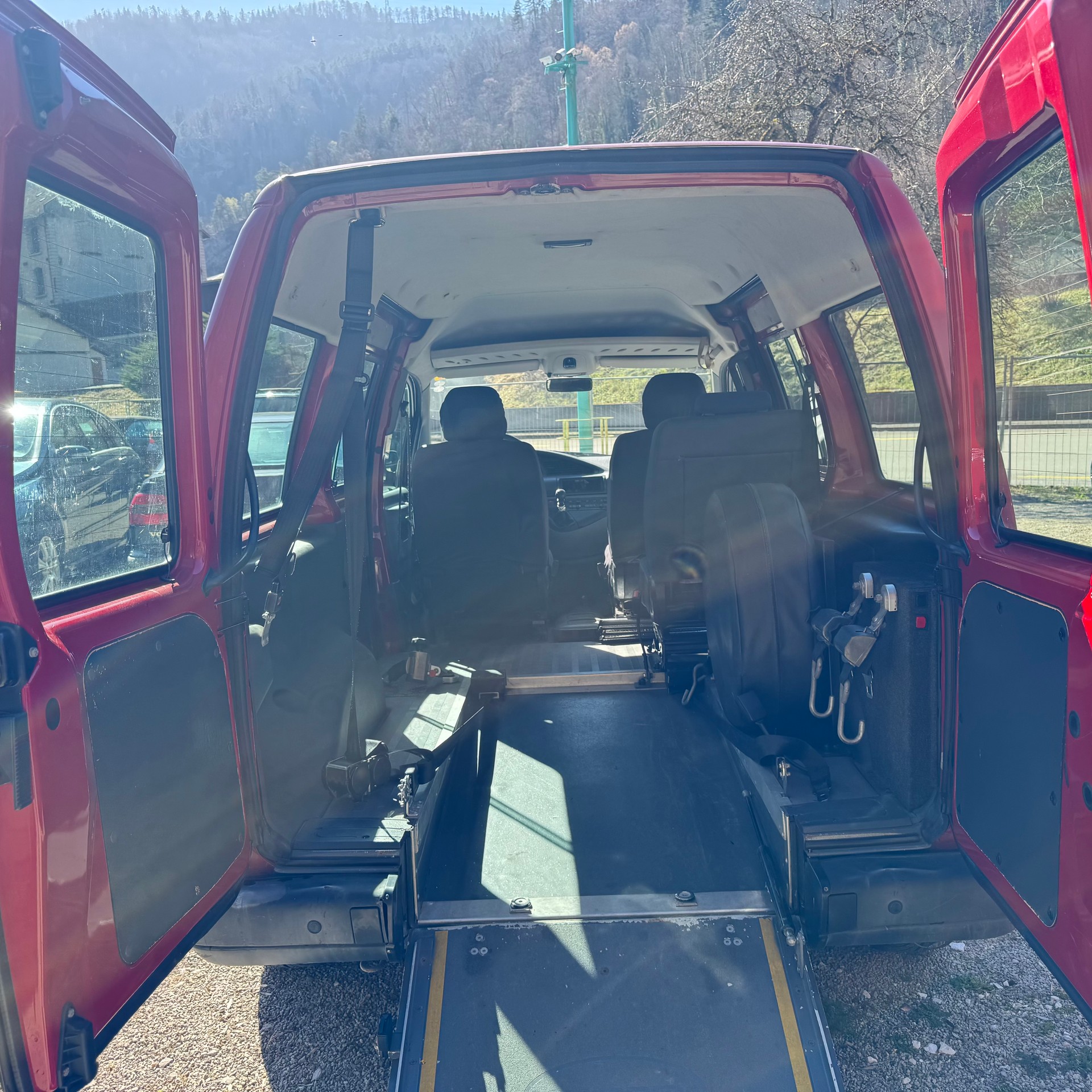 CITROEN Jumpy 2.0 HDI-110 Confort-image-5