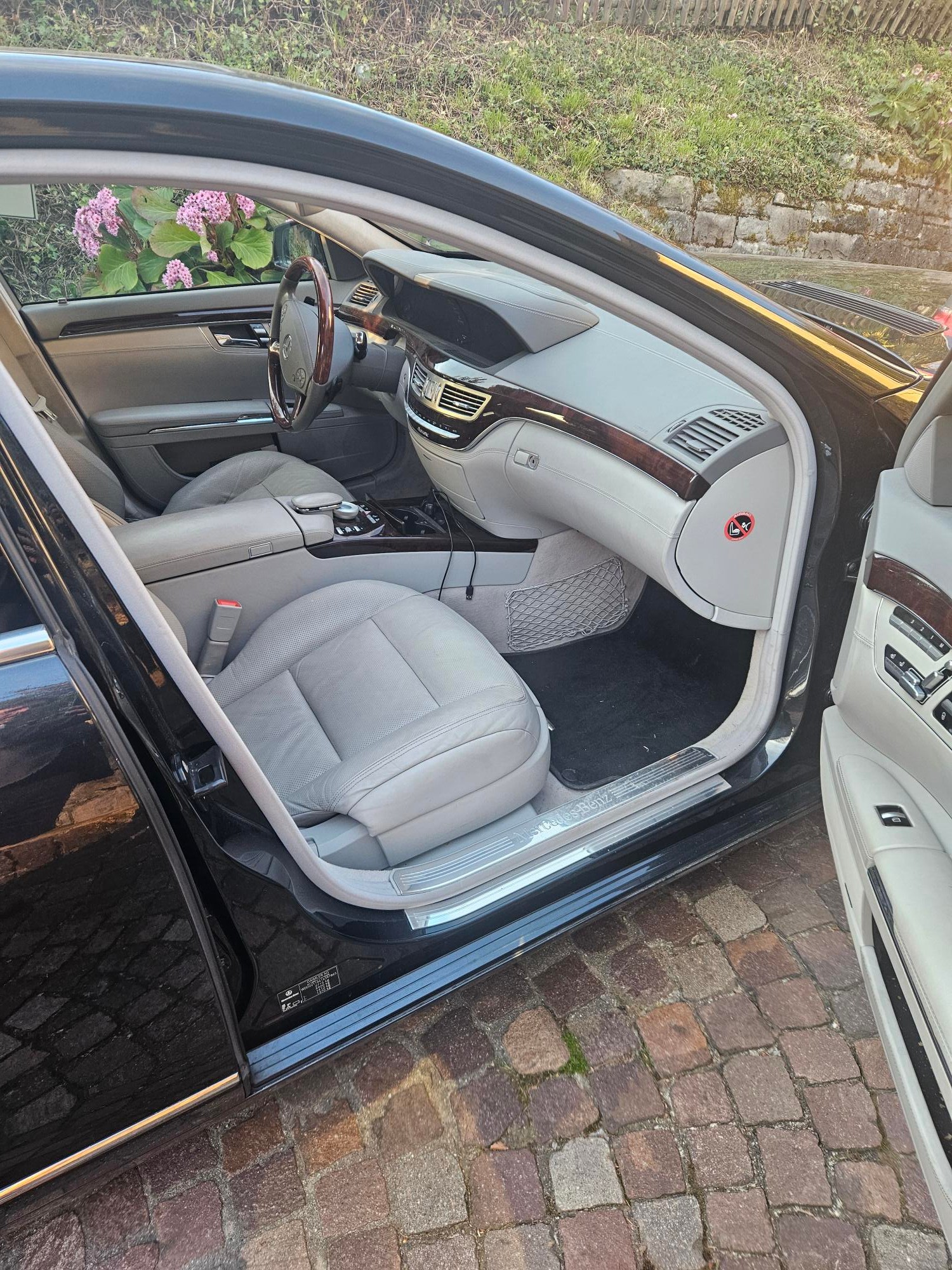 MERCEDES-BENZ S 500 L BlueEfficiency SS 4Matic 7G-Tronic-image-5