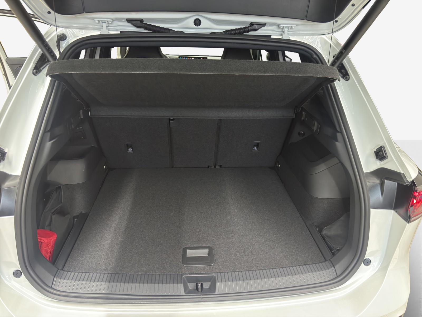 VW Tiguan 1.5 TSI evo2 mHEV R-Line DSG-image-12