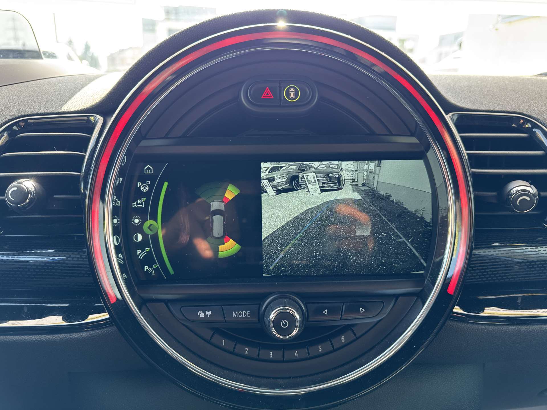 MINI Clubman Cooper S ALL4 Steptronic-Automat-image-10