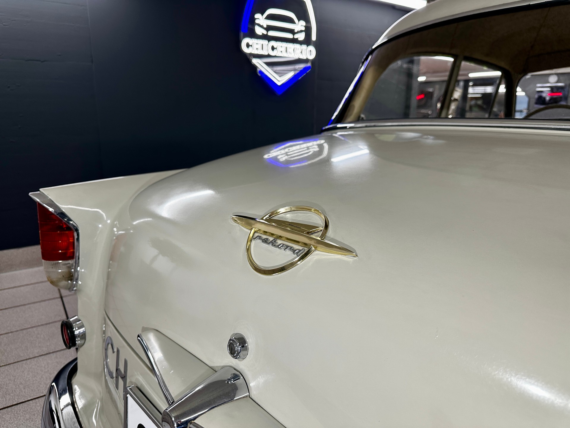 OPEL Olympia Rekord 1500 Veteranenfahrzeug-image-5