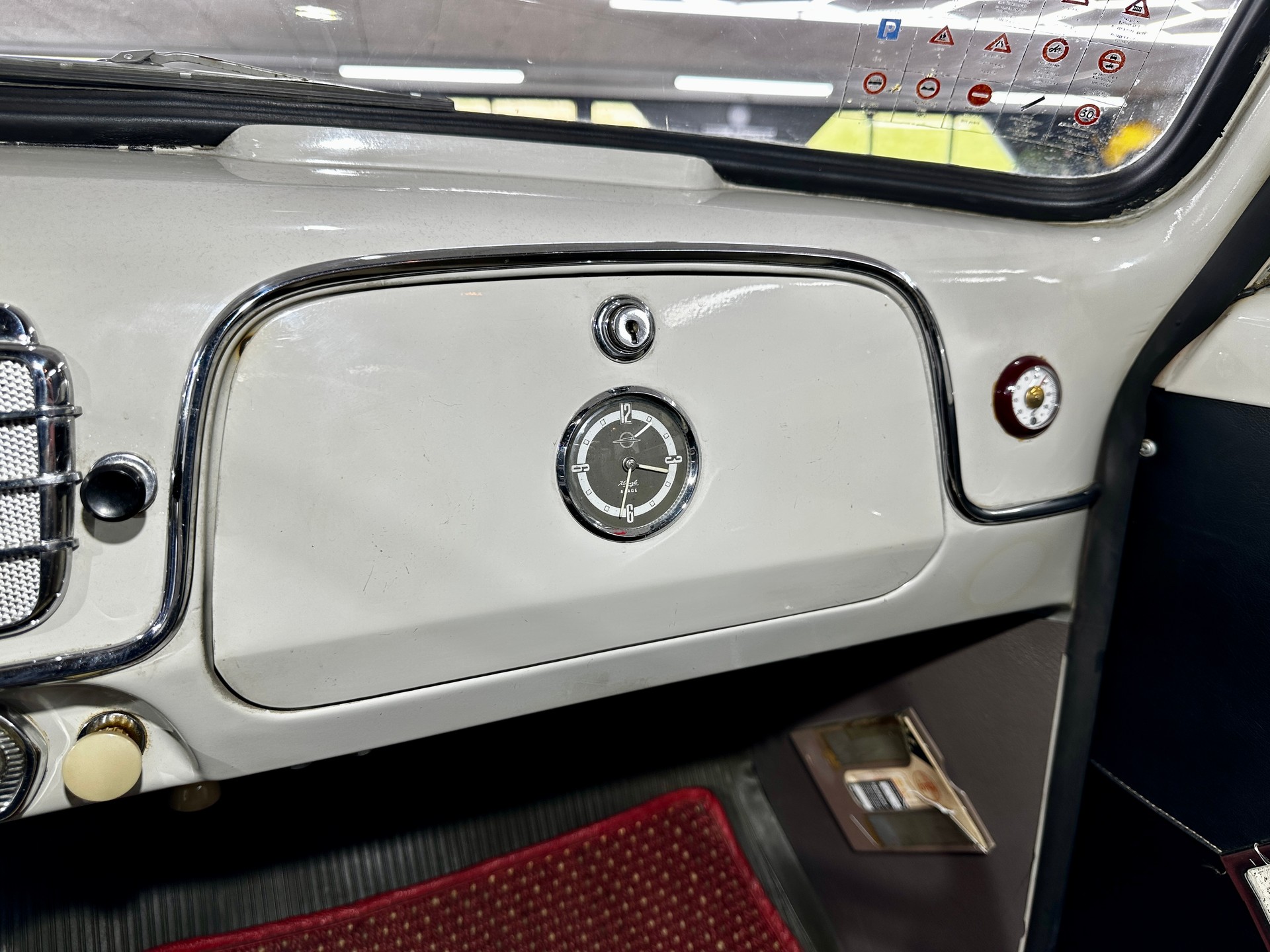 OPEL Olympia Rekord 1500 Veteranenfahrzeug-image-21