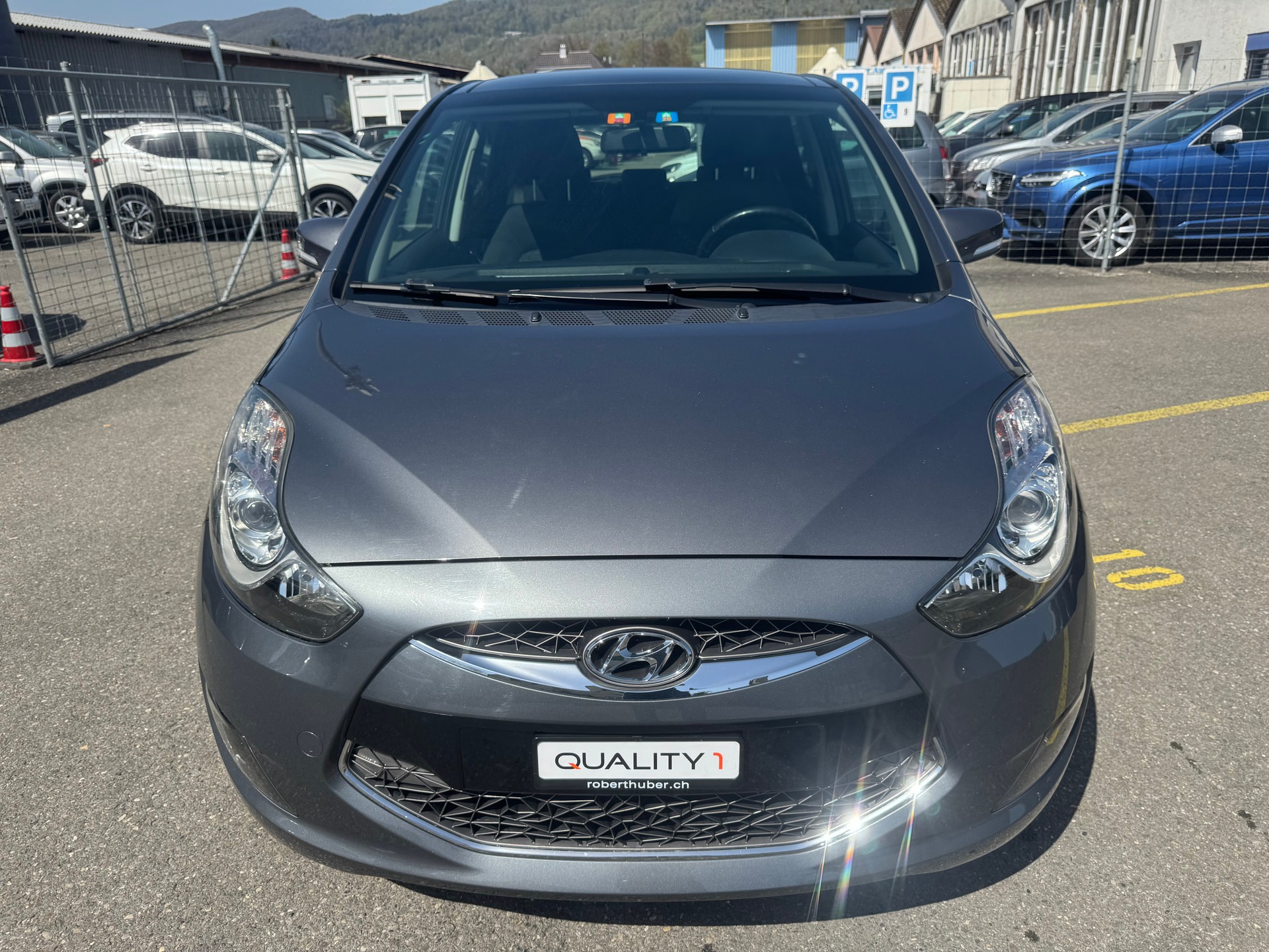 HYUNDAI iX20 1.6 Premium-image-1