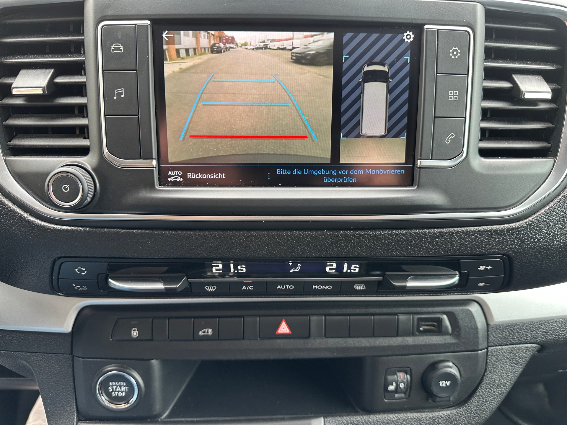 PEUGEOT Expert 2.0 BlueHDi 145 S&S Long EAT8-image-10