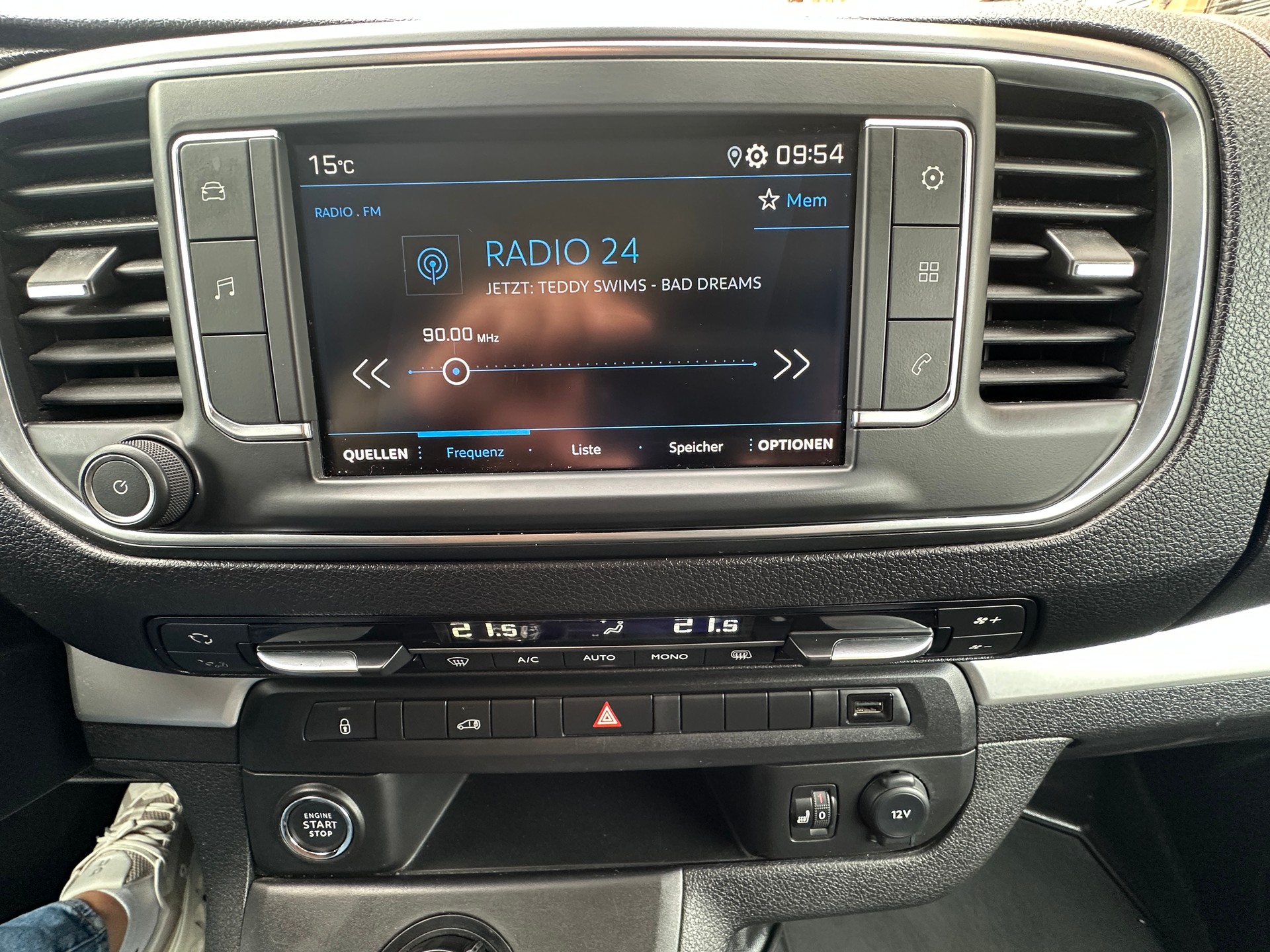 PEUGEOT Expert 2.0 BlueHDi 145 S&S Long EAT8-image-8