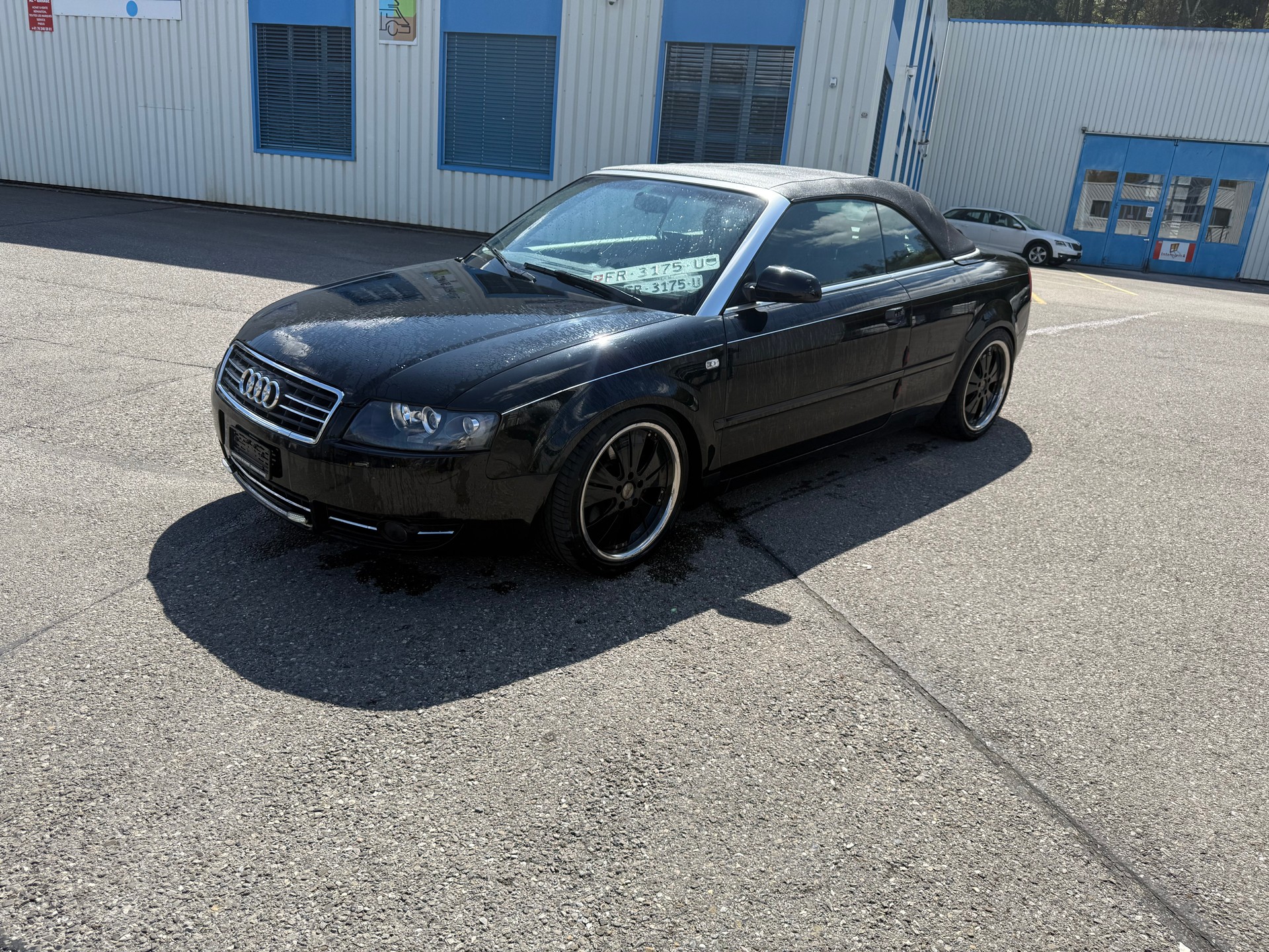 AUDI A4 Cabriolet 2.4 V6-image-0