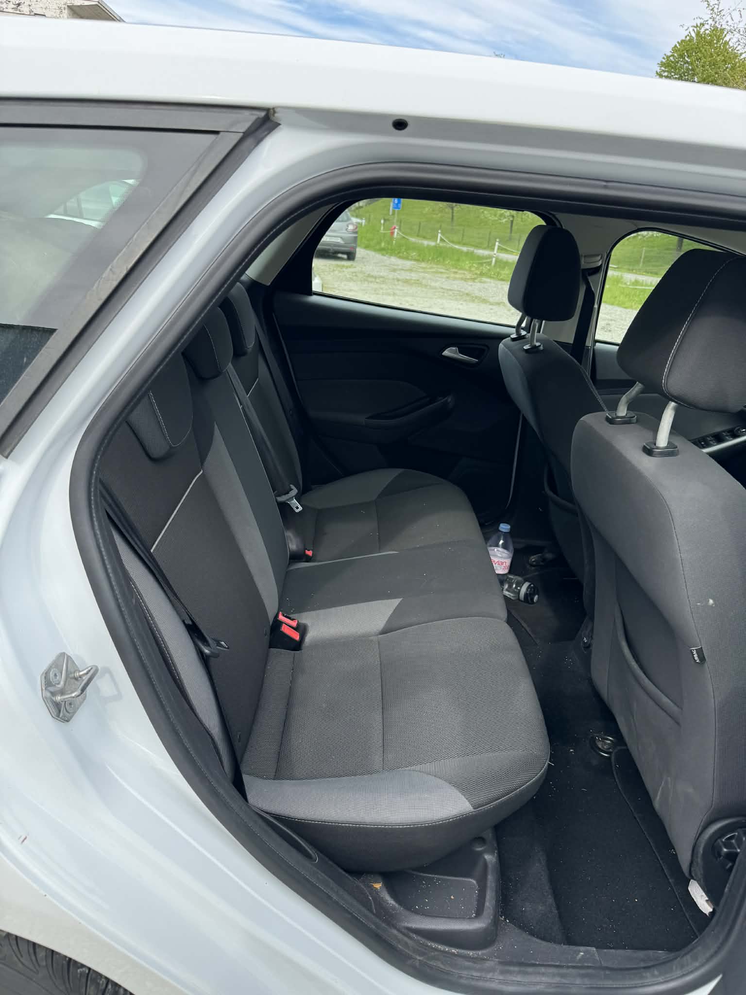 FORD Focus 2.0 TDCi Trend PowerShift-image-12