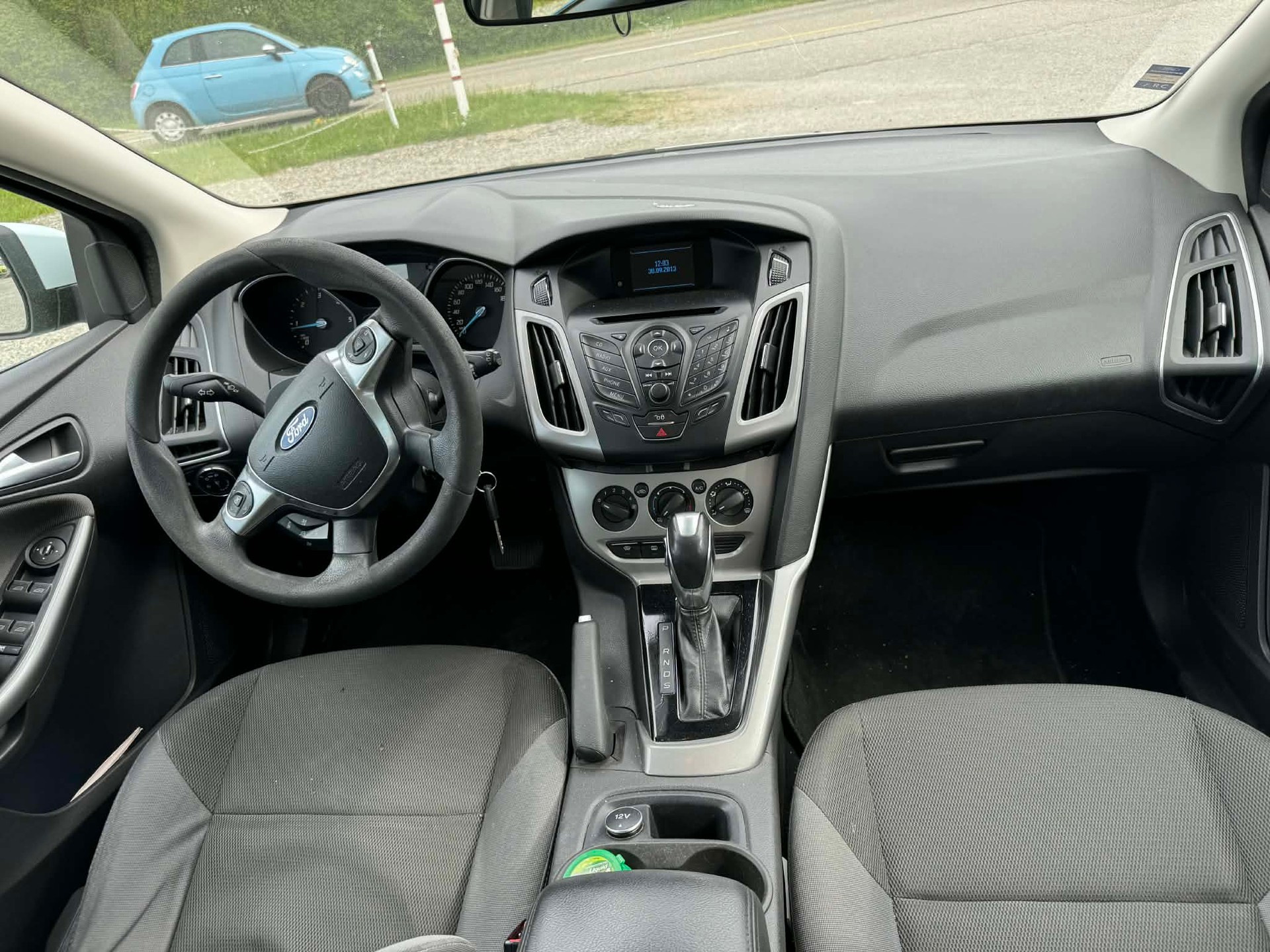 FORD Focus 2.0 TDCi Trend PowerShift-image-2