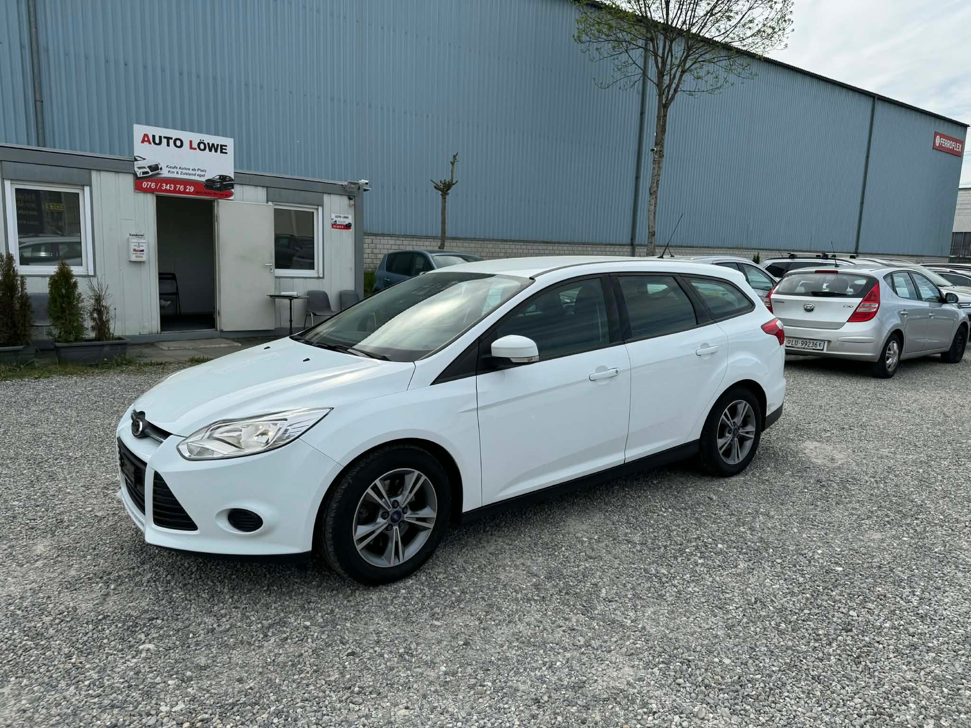 FORD Focus 2.0 TDCi Trend PowerShift-image-13