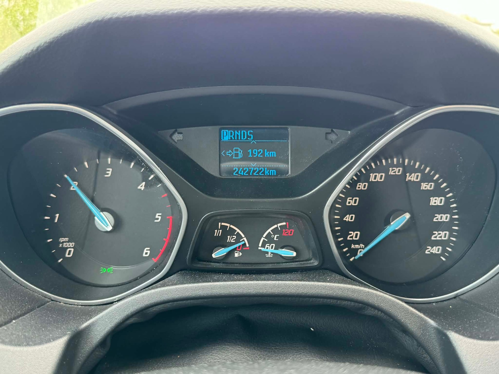 FORD Focus 2.0 TDCi Trend PowerShift-image-10