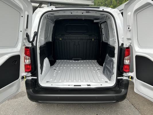TOYOTA Proace City Van 1.2 ActiM-image-5