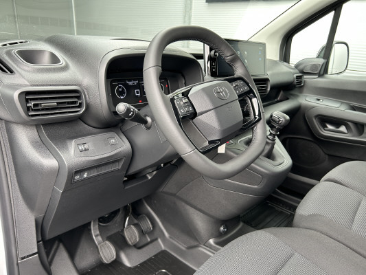 TOYOTA Proace City Van 1.2 ActiM-image-7