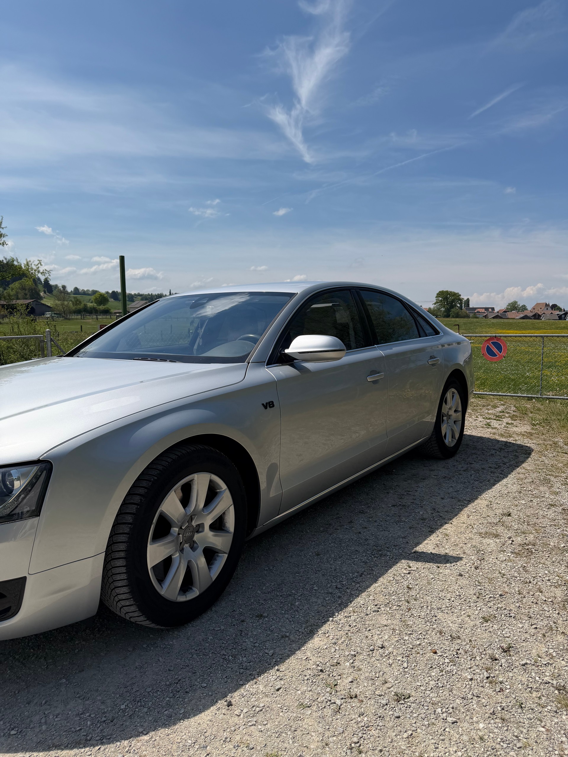 AUDI 4.2 V8 FSI quattro T-Tronic-image-2